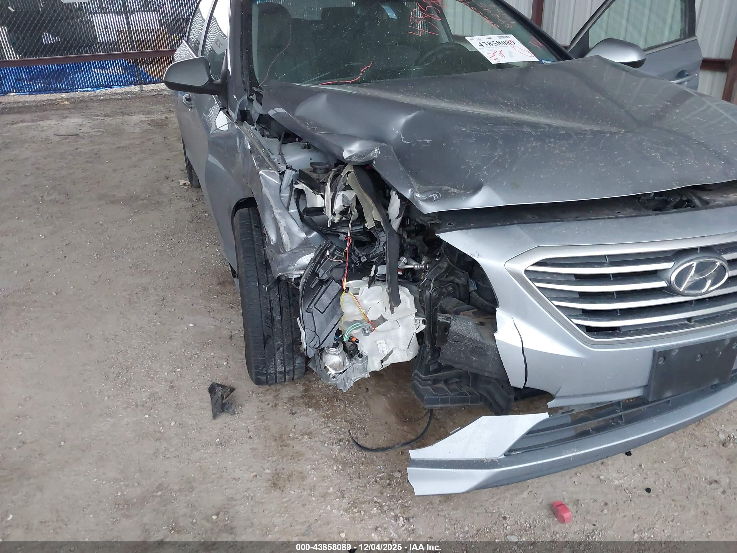 HYUNDAI SONATA image 6