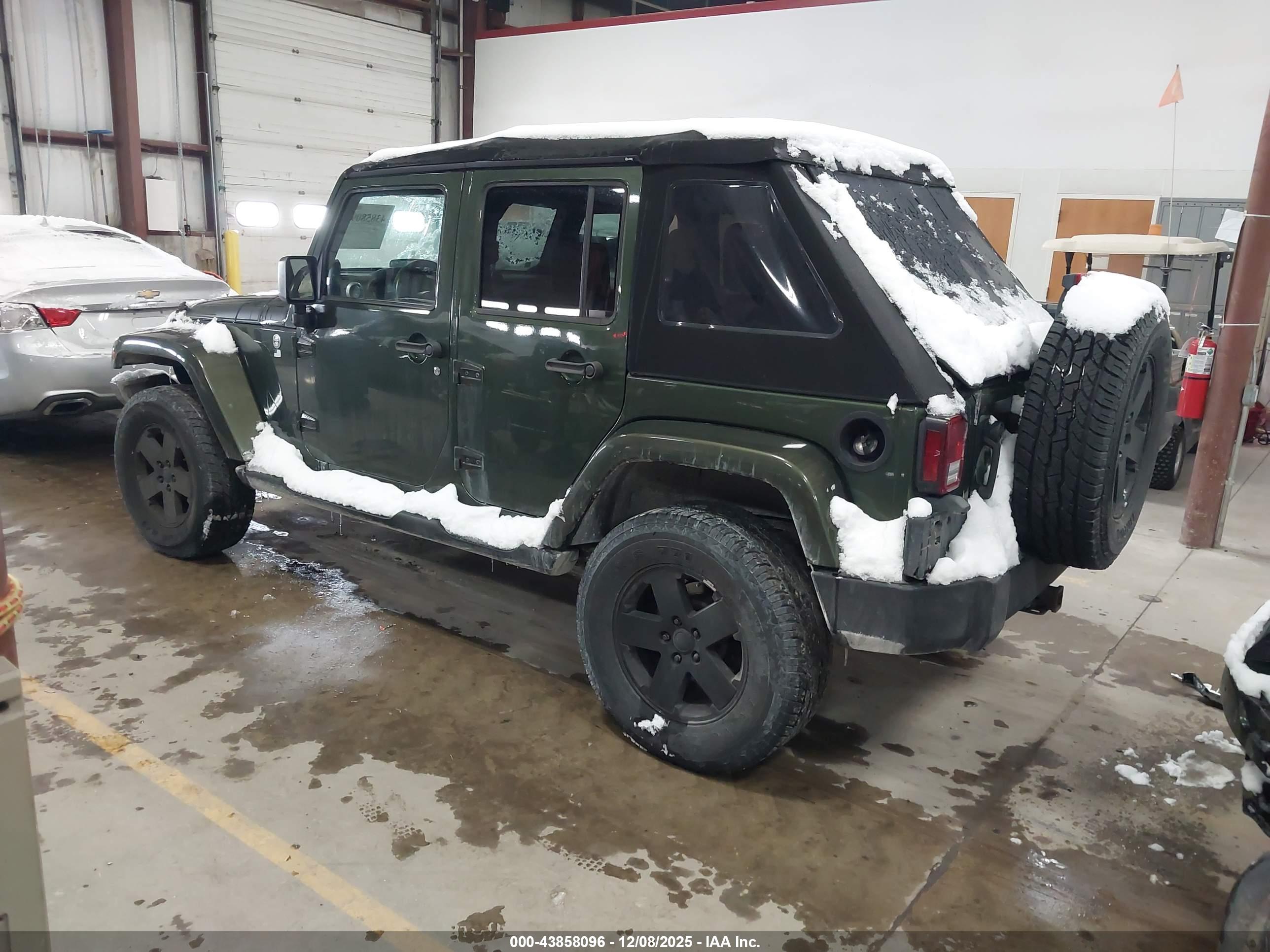 JEEP WRANGLER image 3