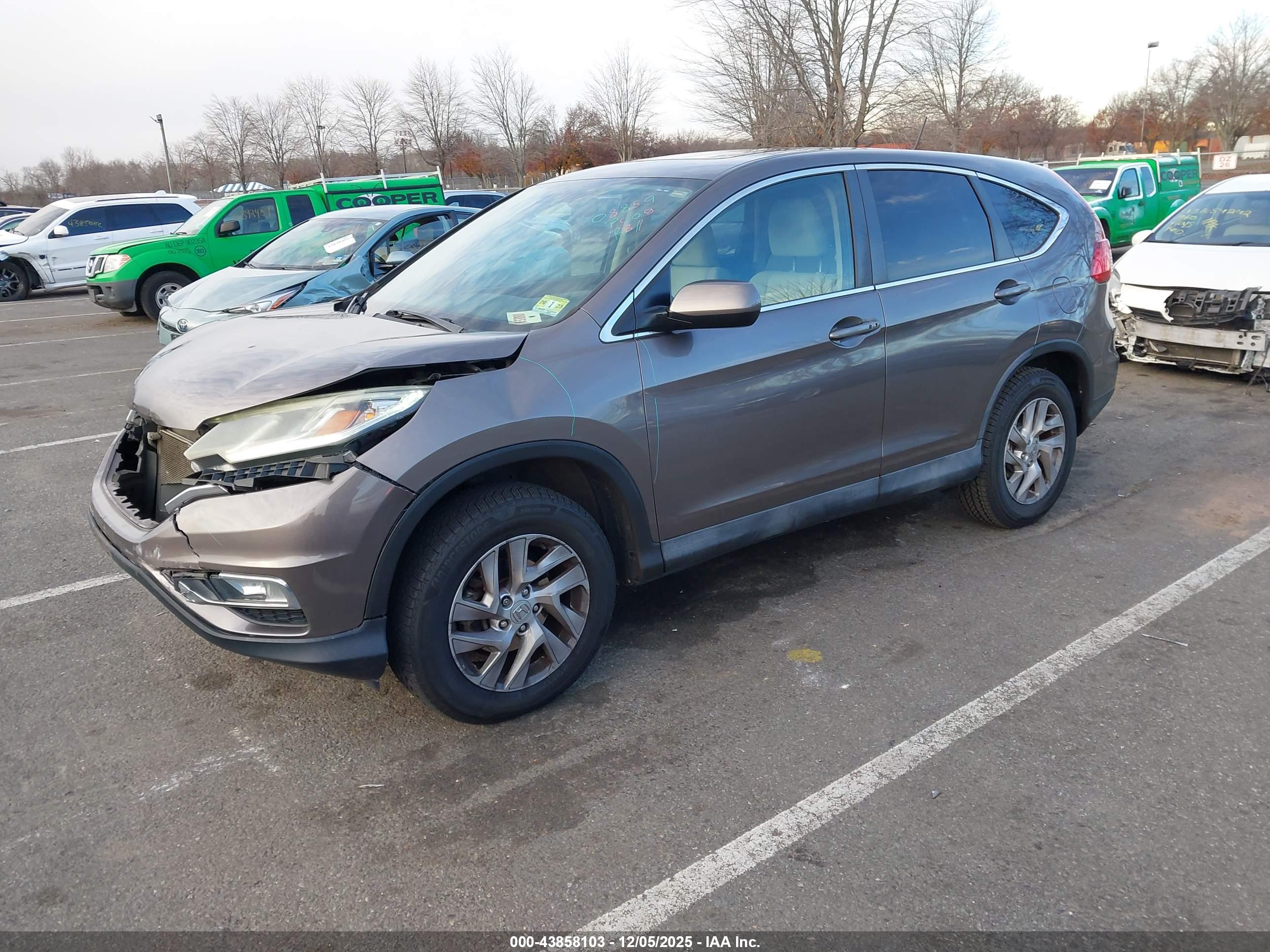 HONDA CR-V image 2