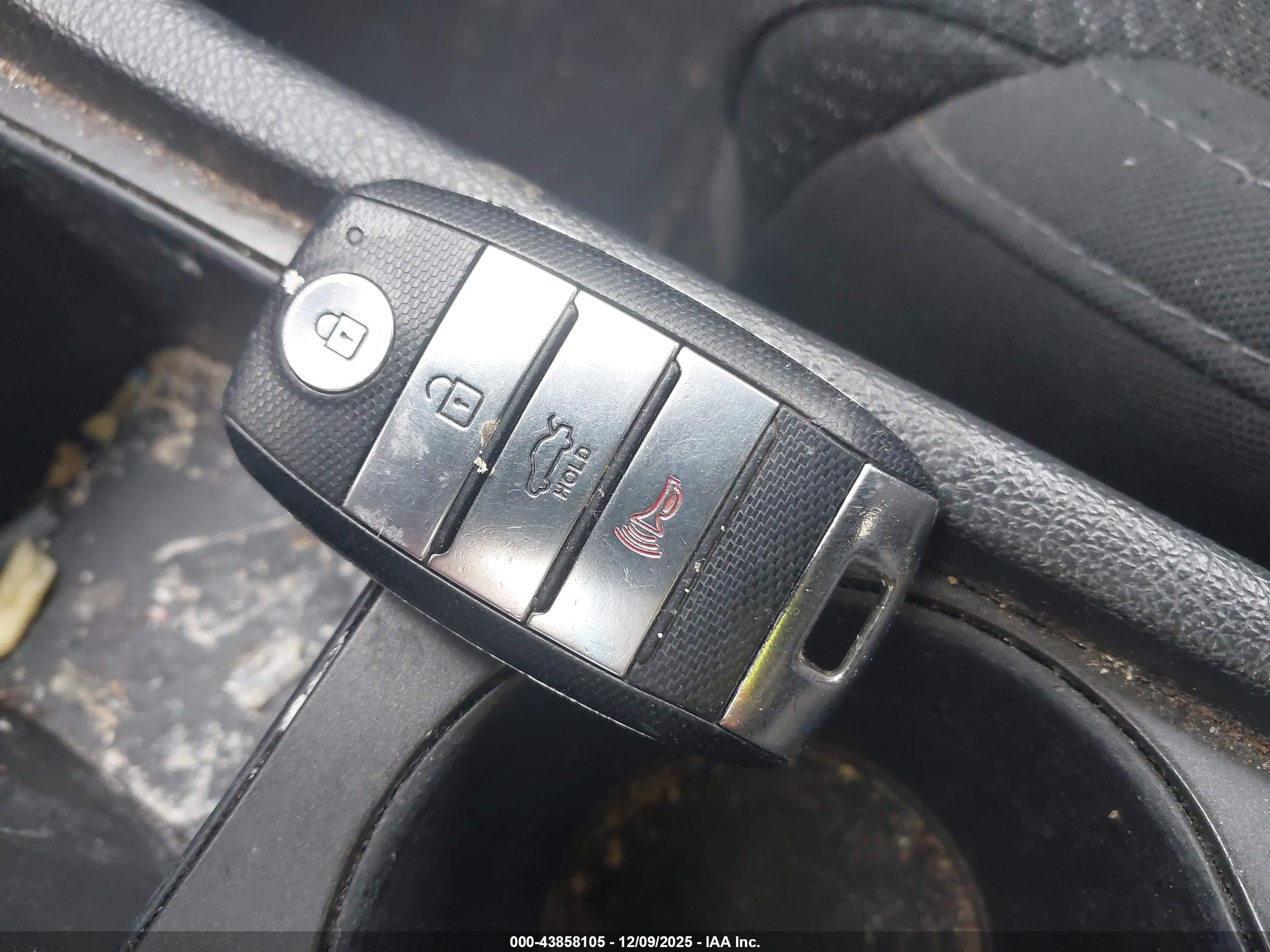 KIA OPTIMA image 11