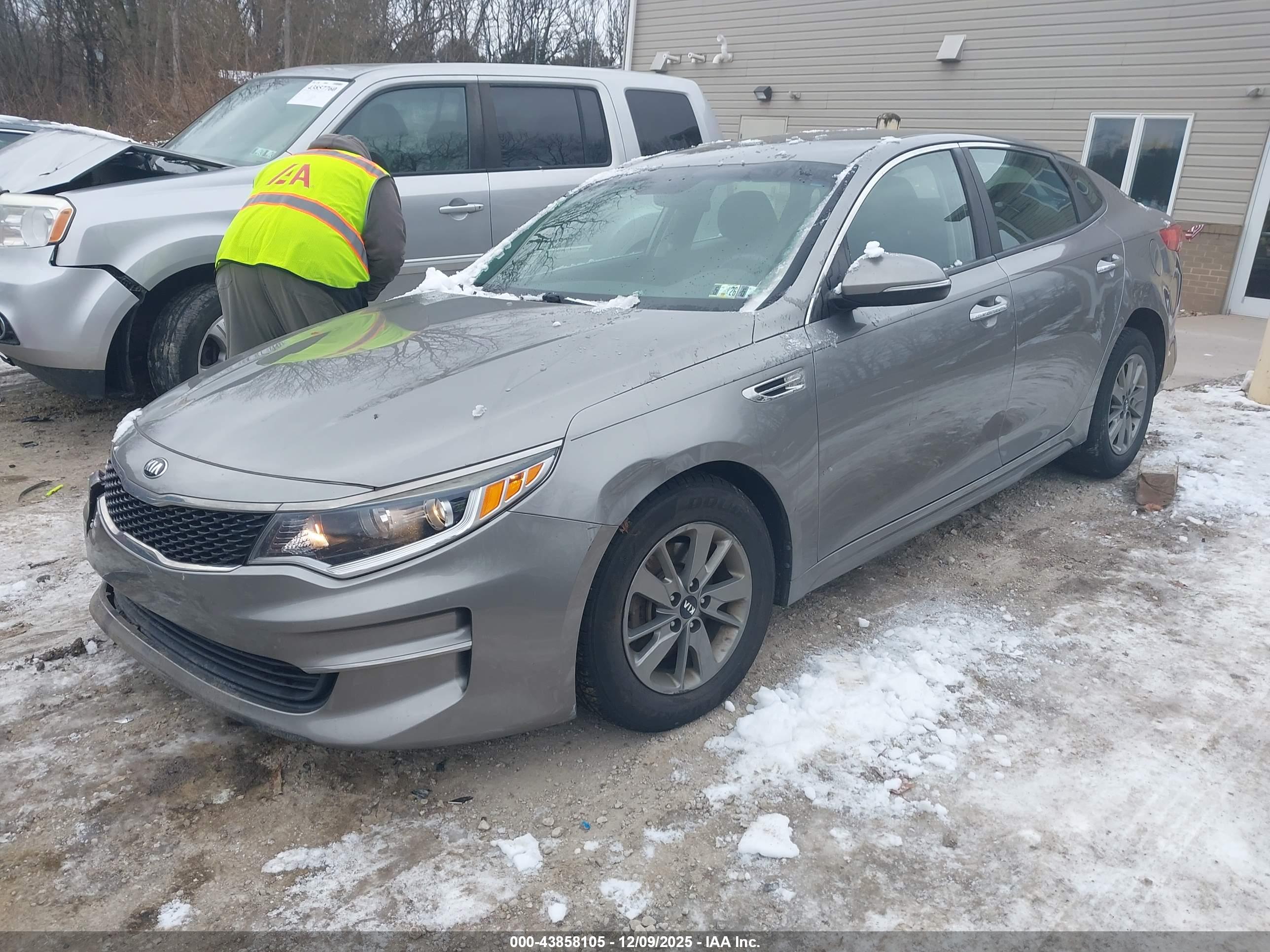 KIA OPTIMA image 2