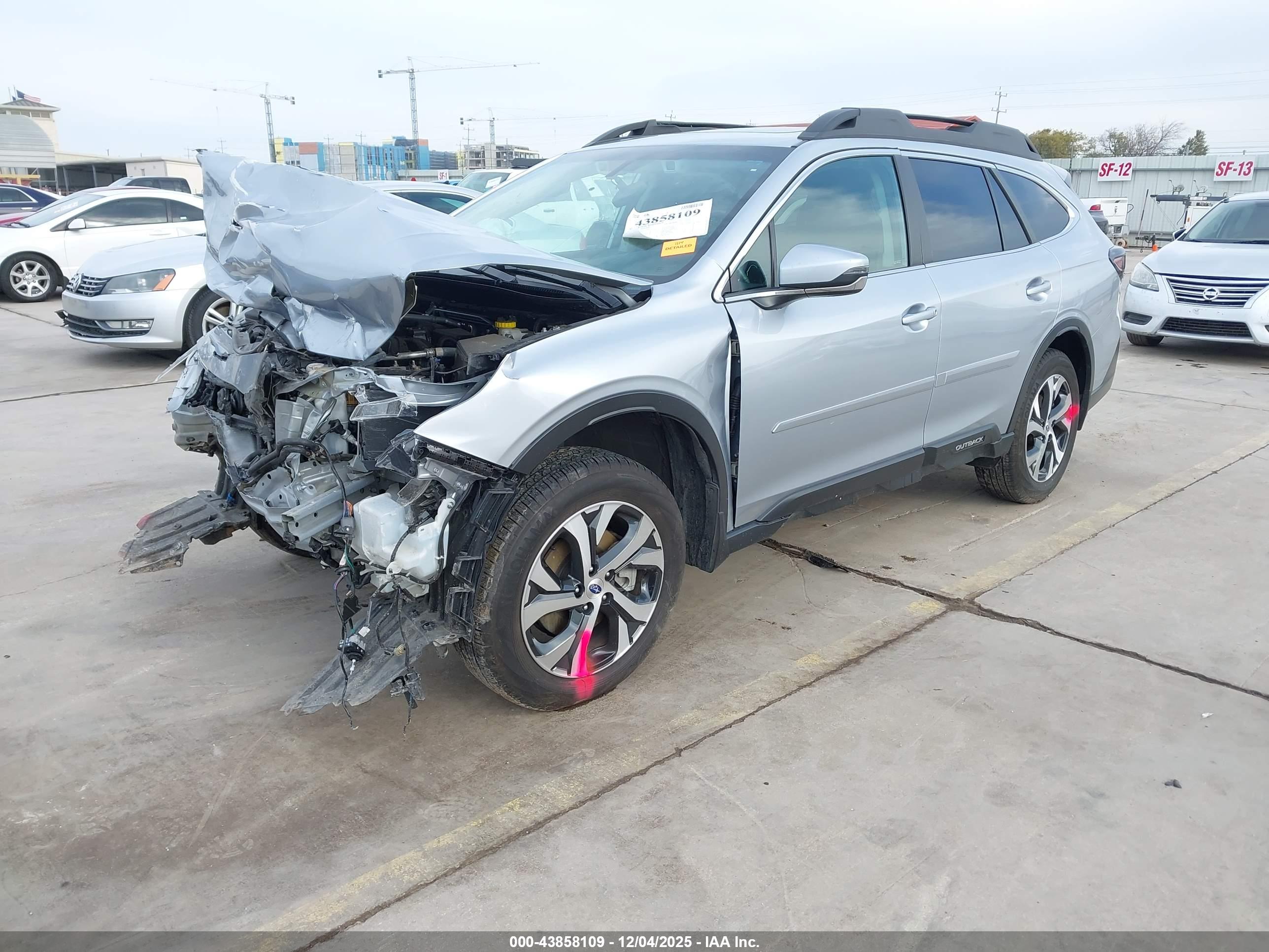 SUBARU OUTBACK image 2