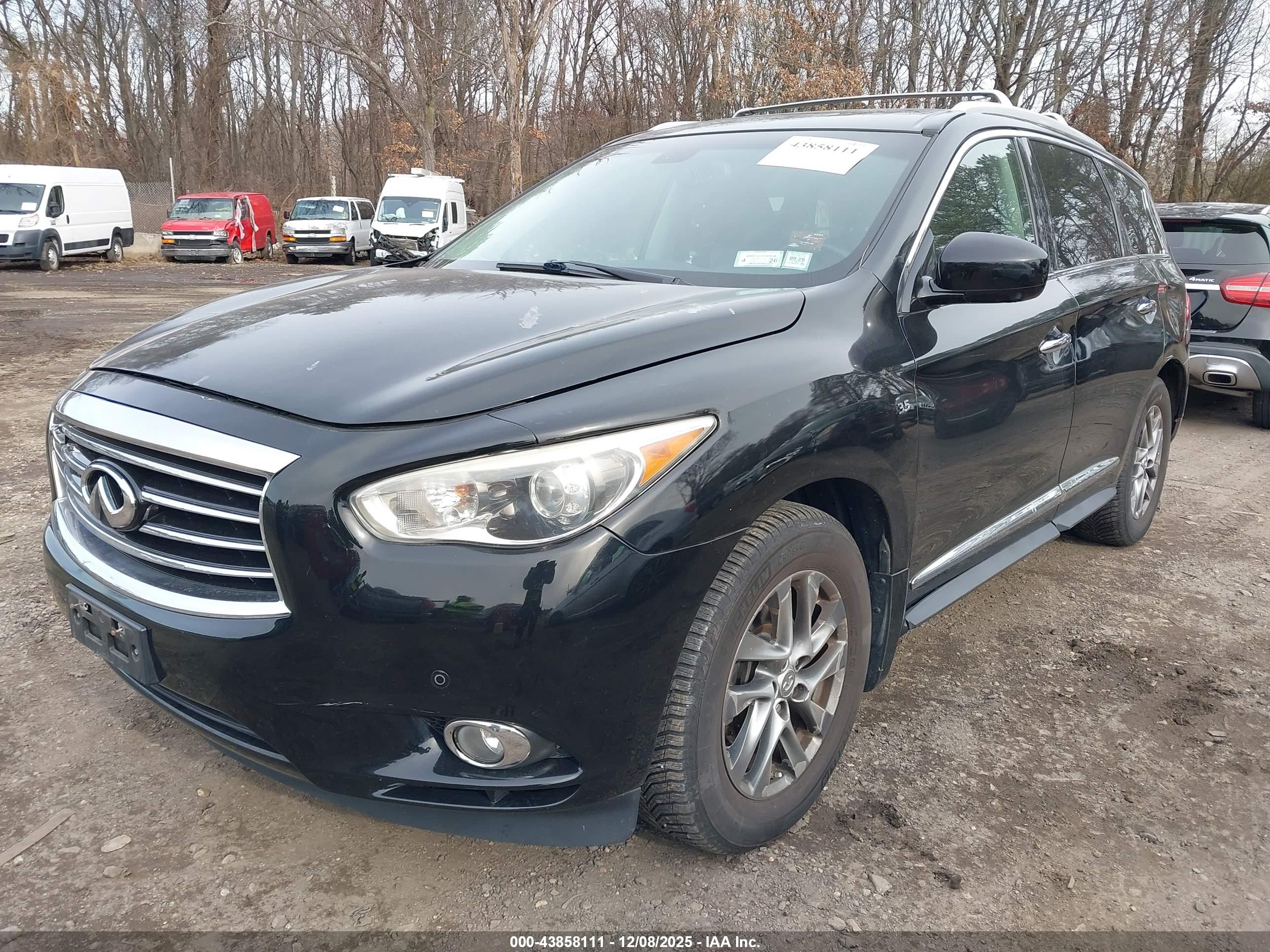 INFINITI QX60 image 2