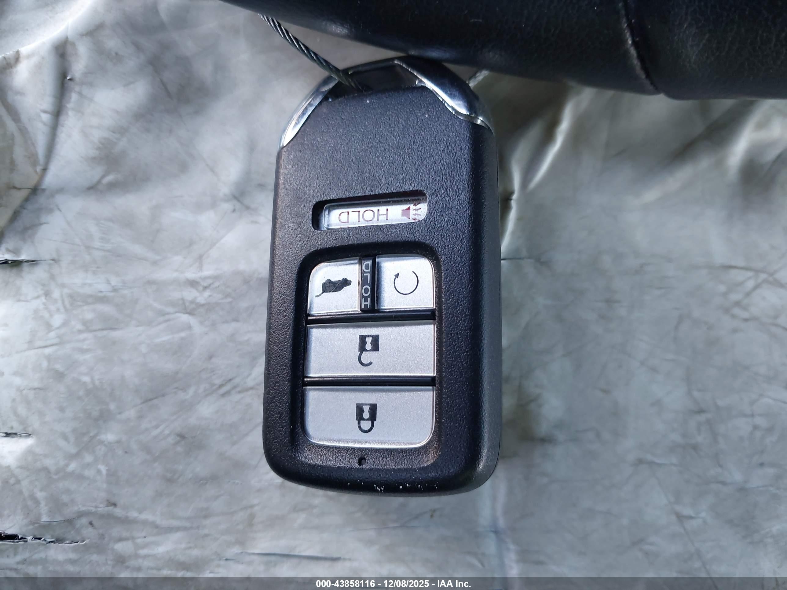 HONDA PILOT image 11
