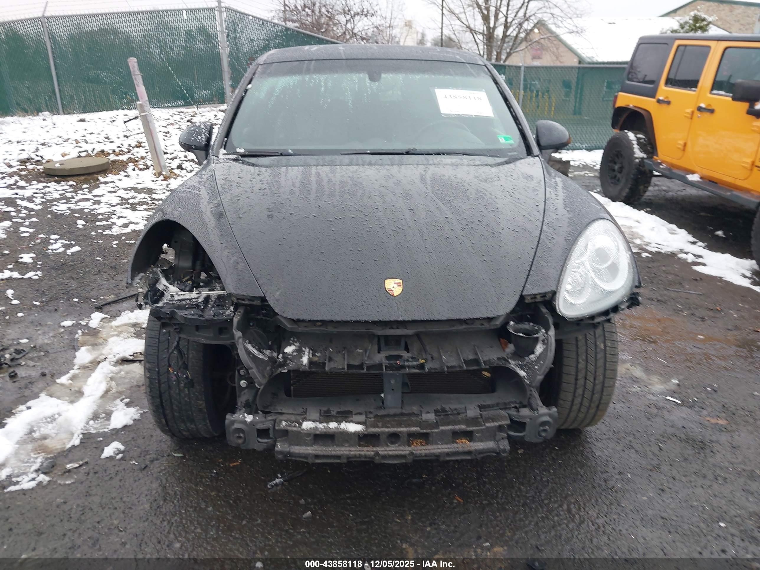PORSCHE CAYENNE image 6