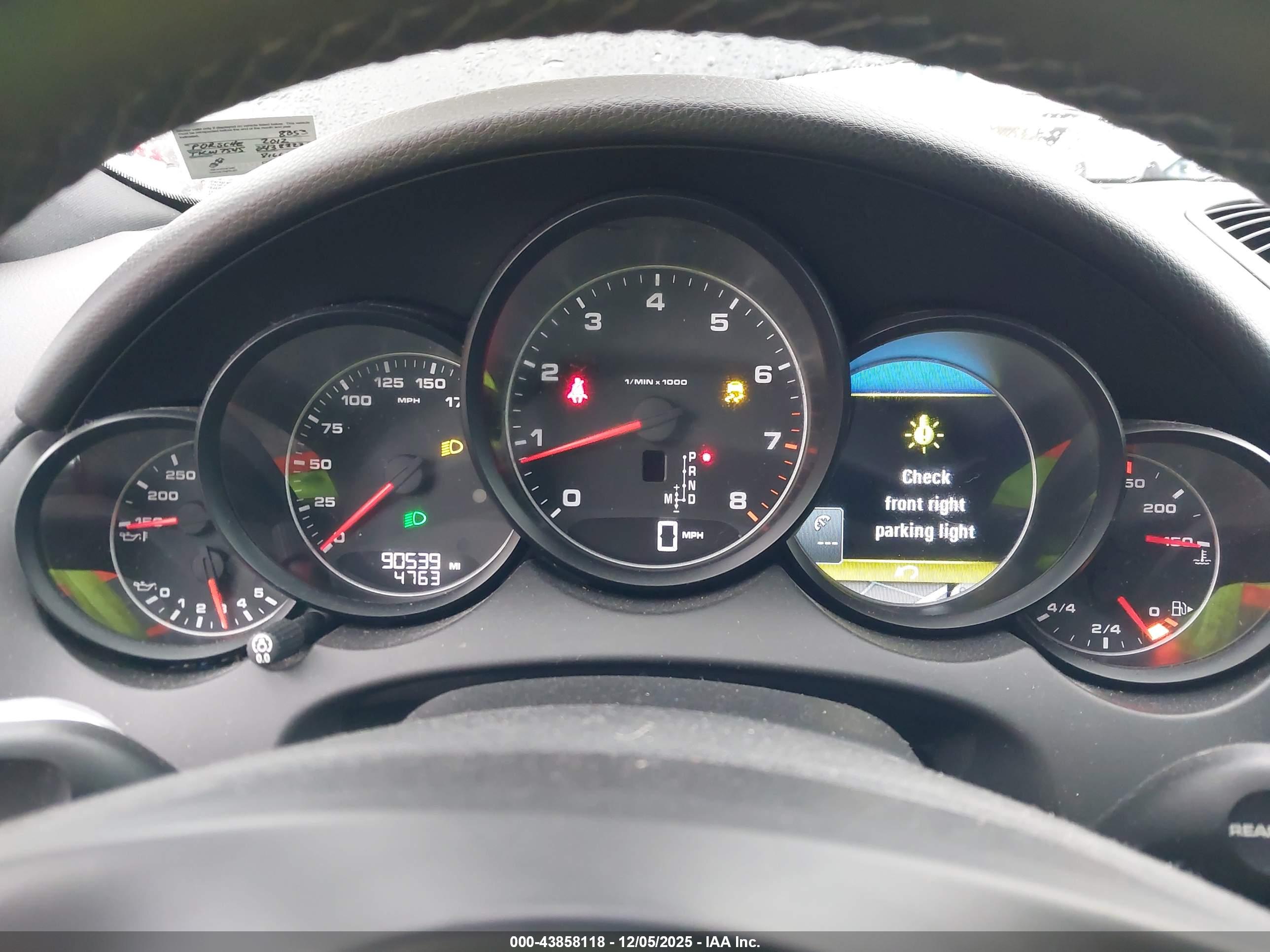 PORSCHE CAYENNE image 7