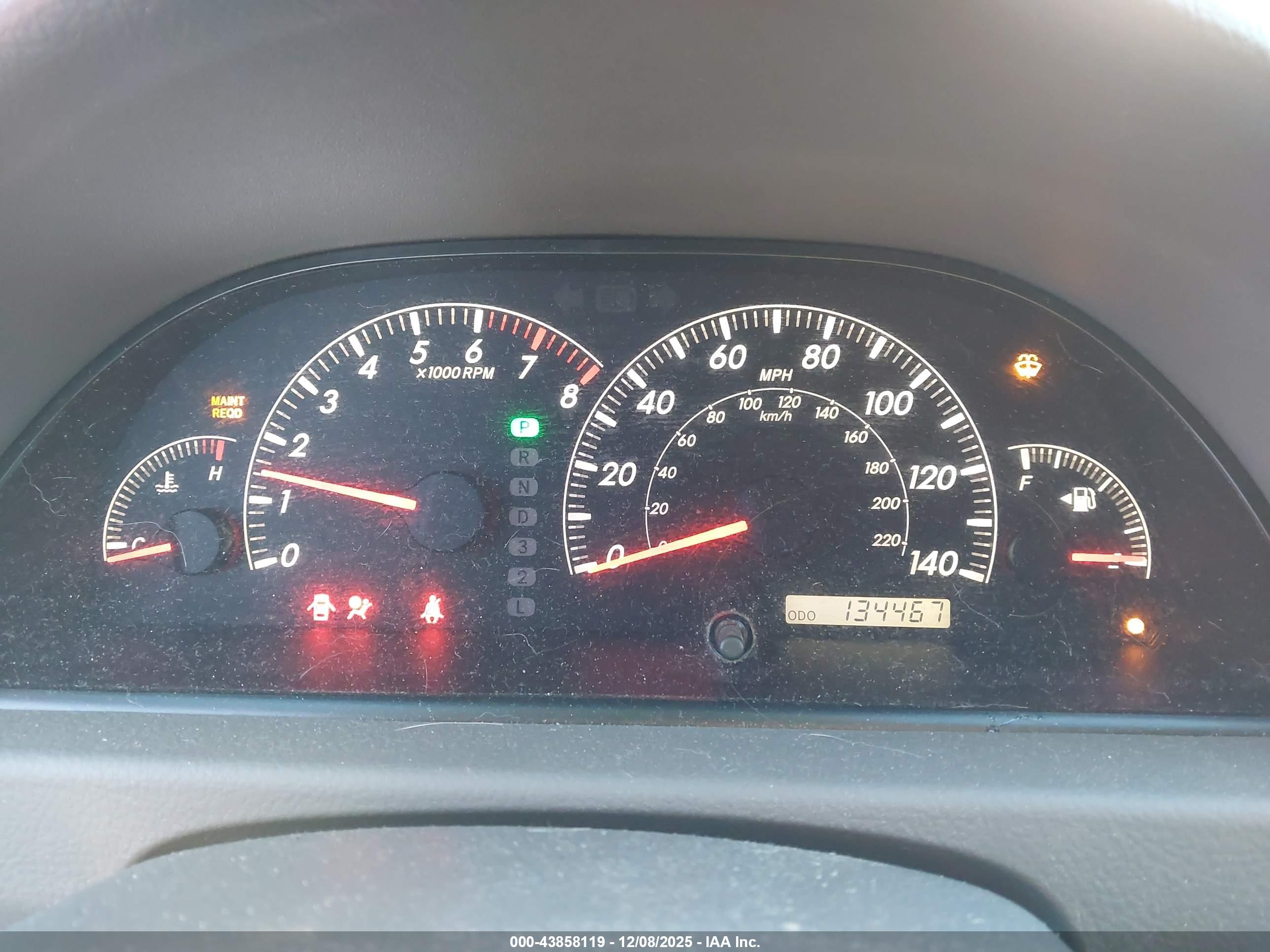 TOYOTA CAMRY image 7