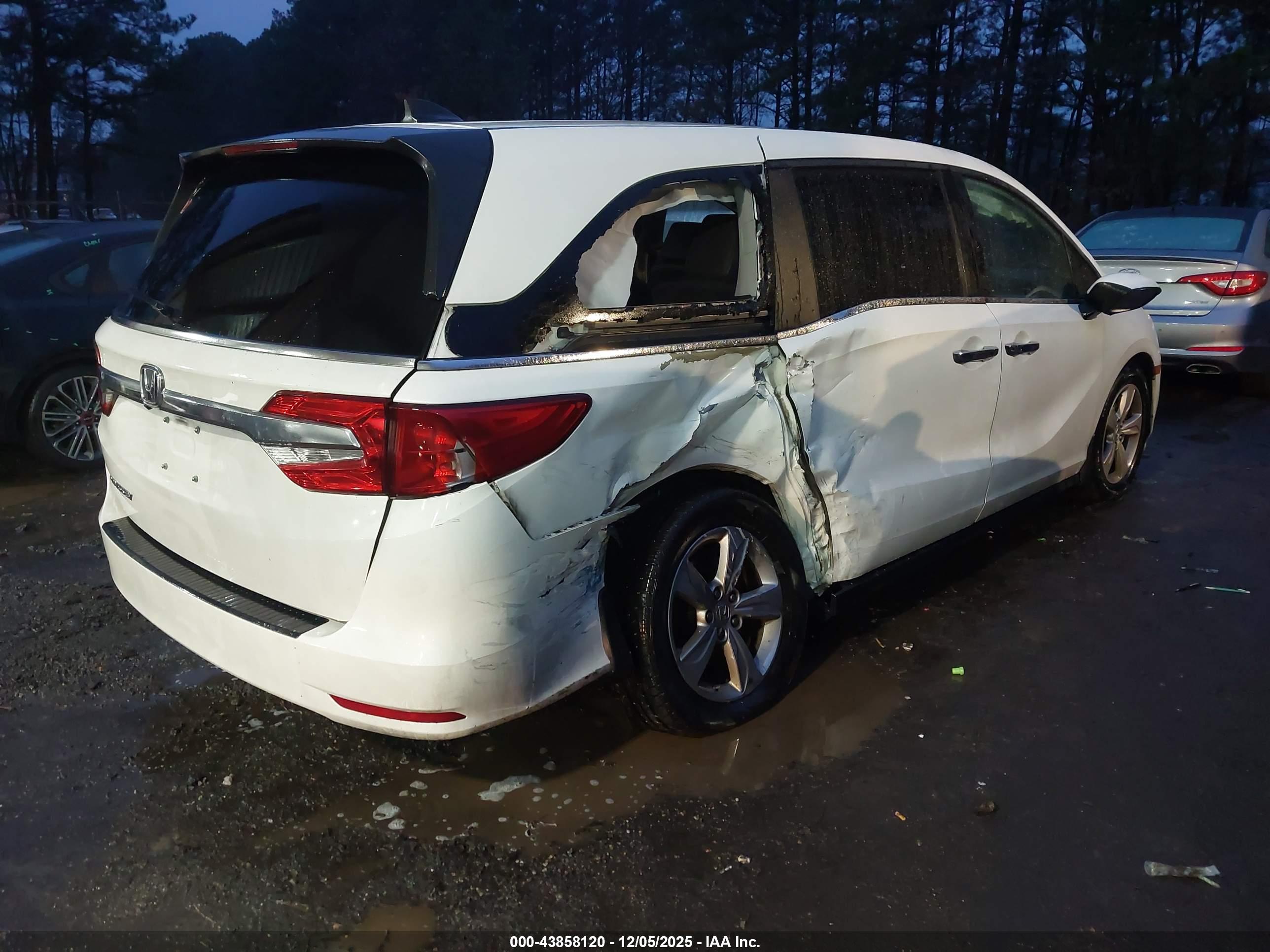 HONDA ODYSSEY image 4