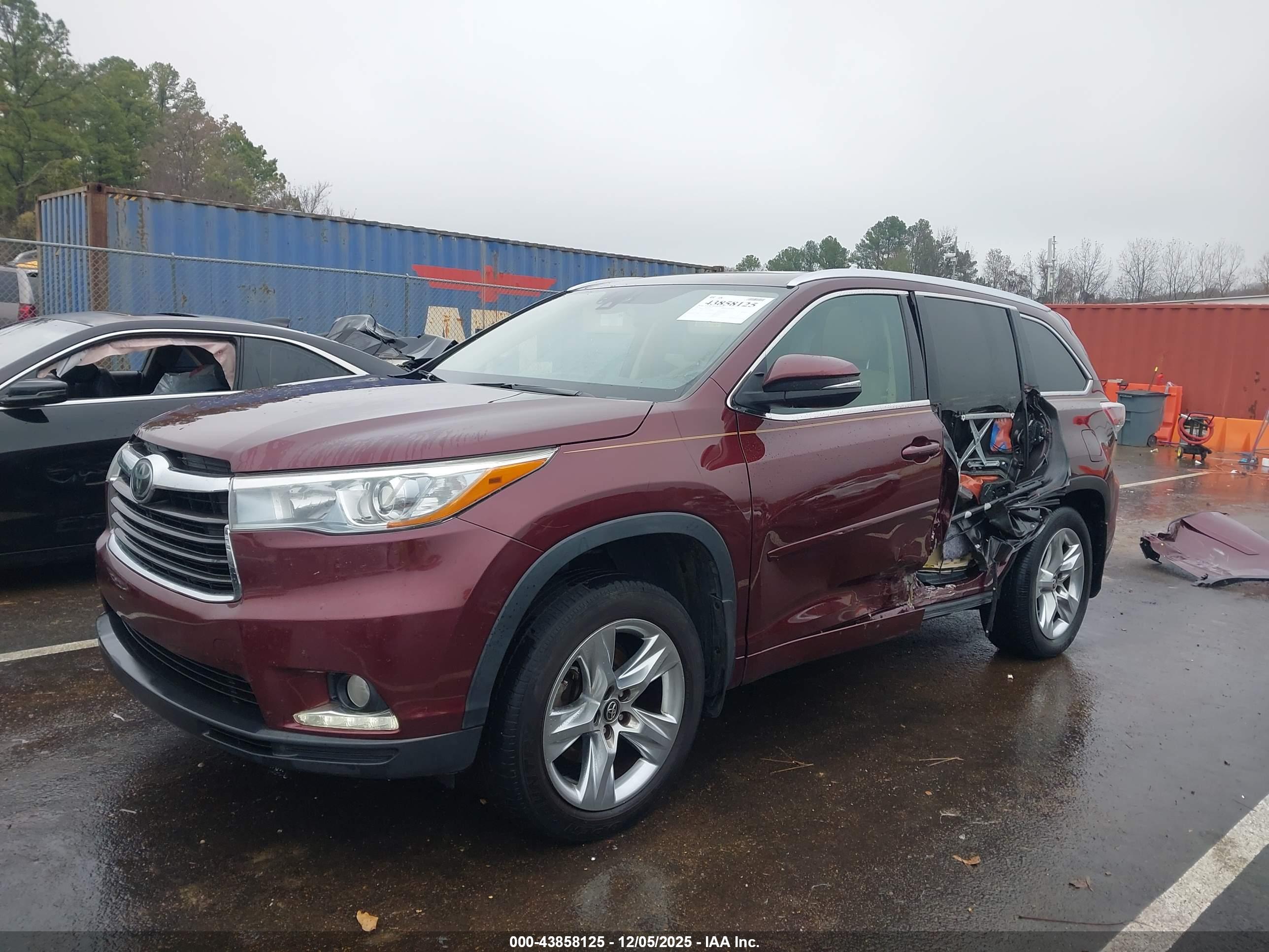 TOYOTA HIGHLANDER image 6