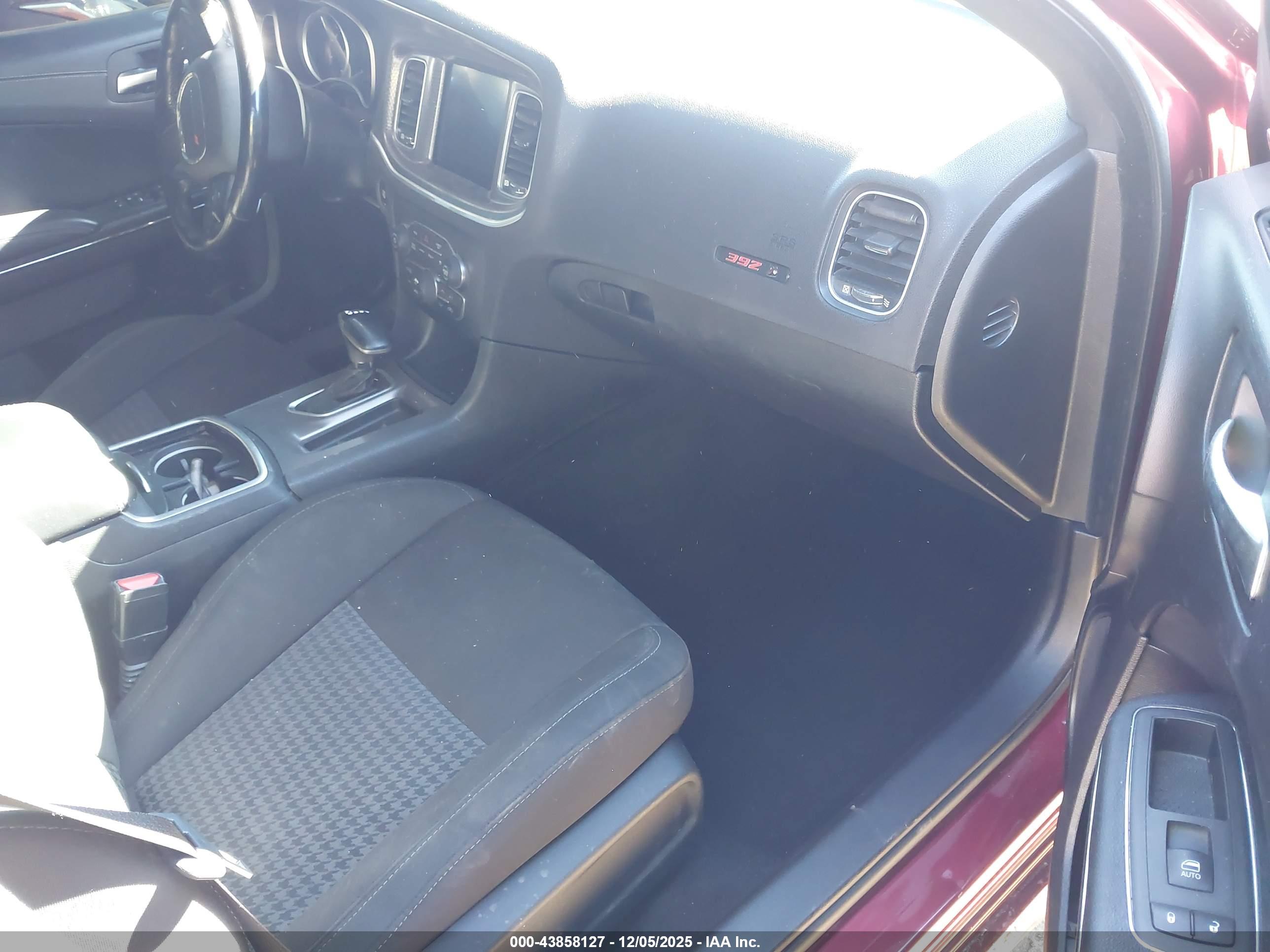 DODGE CHARGER image 5