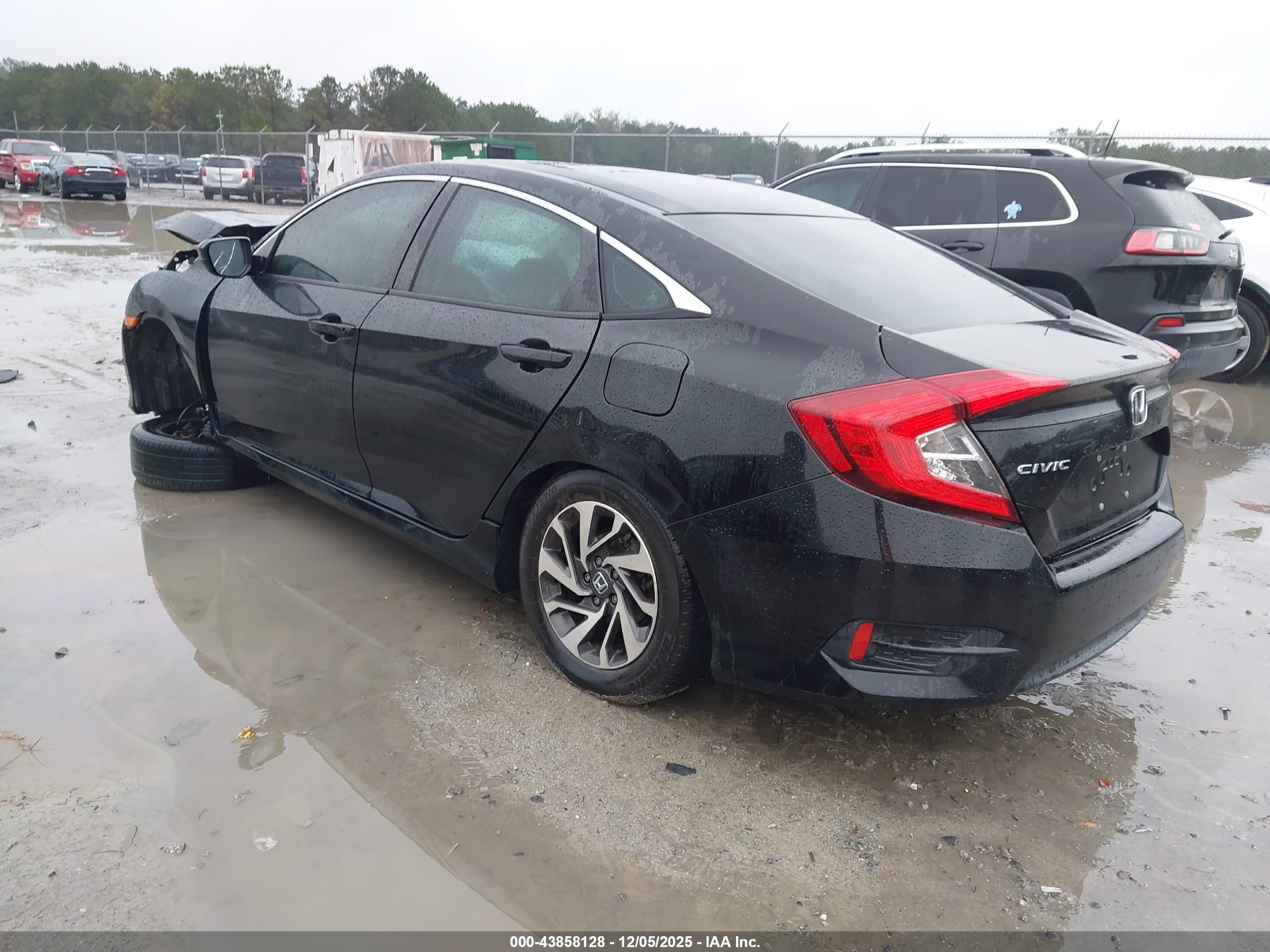 HONDA CIVIC image 3