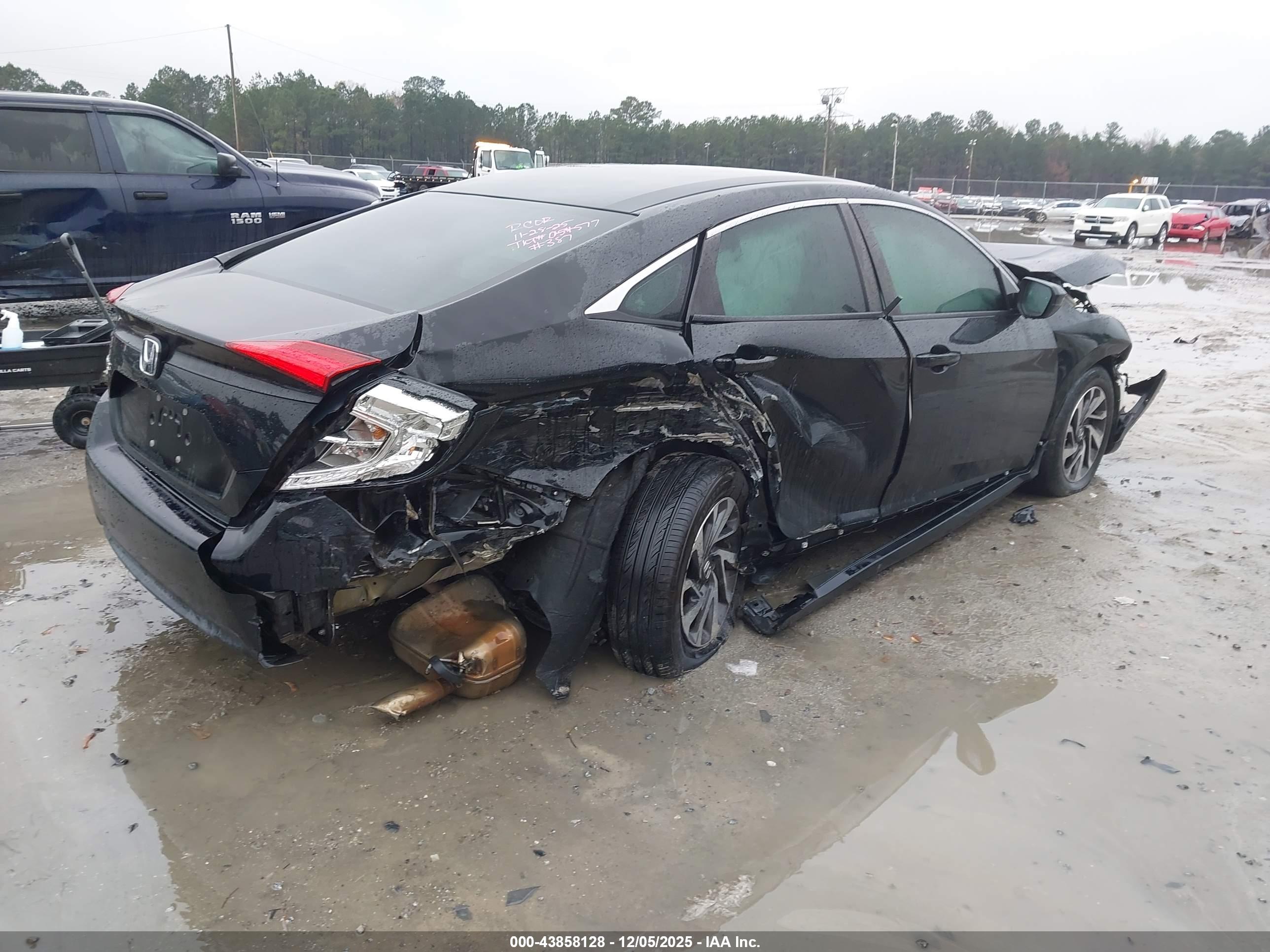 HONDA CIVIC image 4