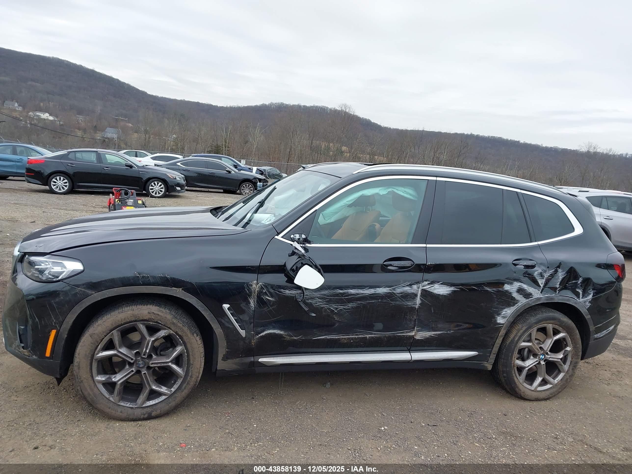 BMW X3 image 6