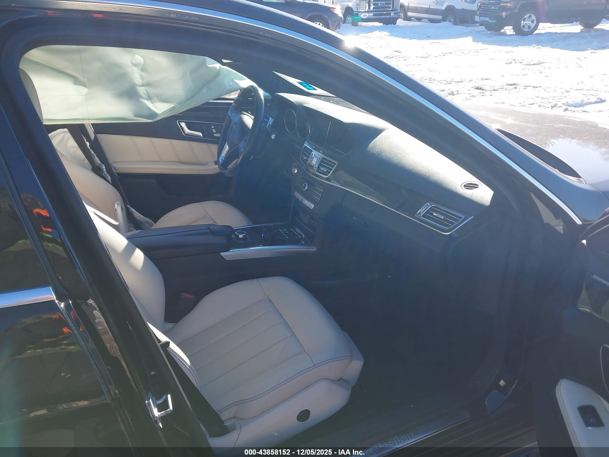 MERCEDES-BENZ E image 5