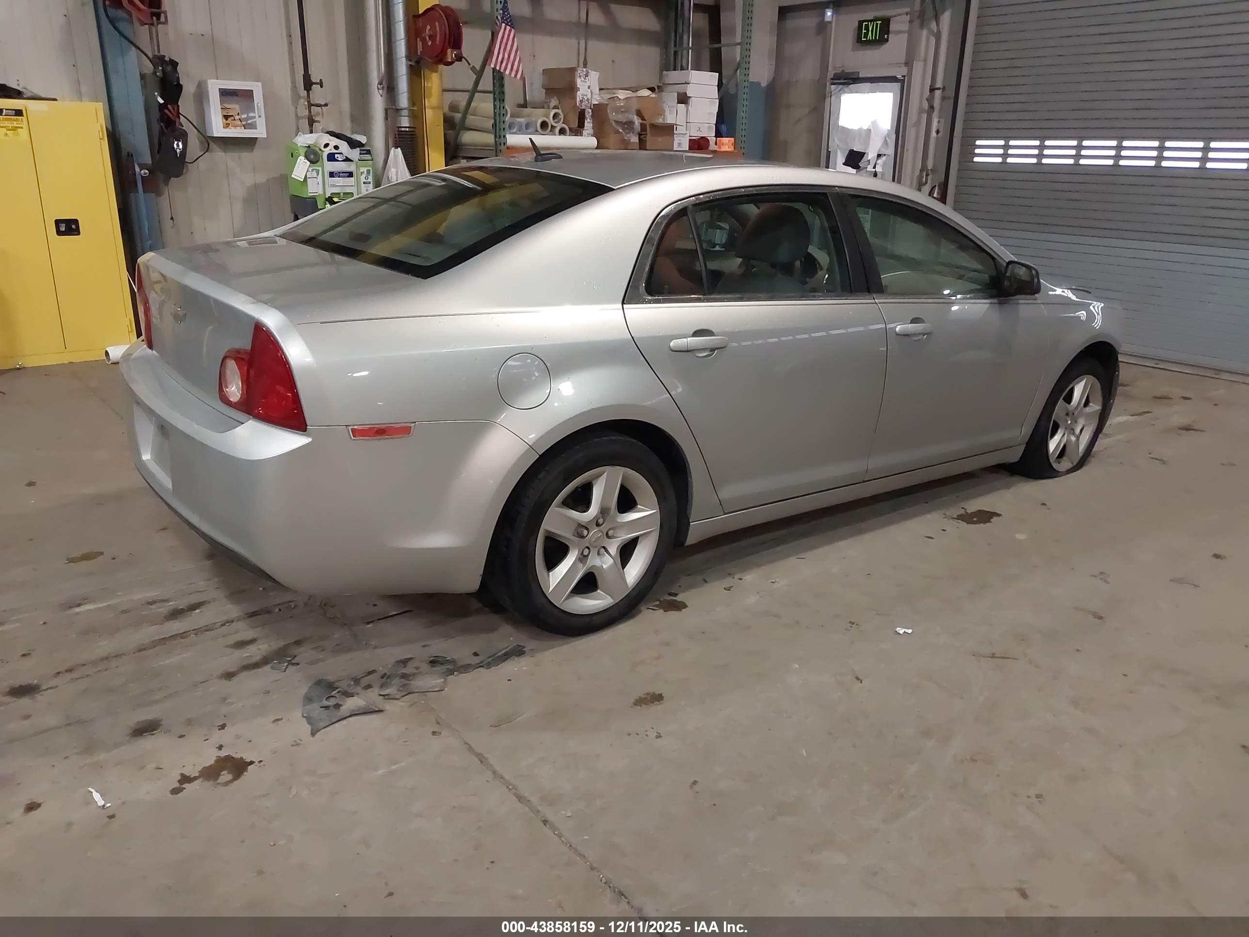 CHEVROLET MALIBU image 4