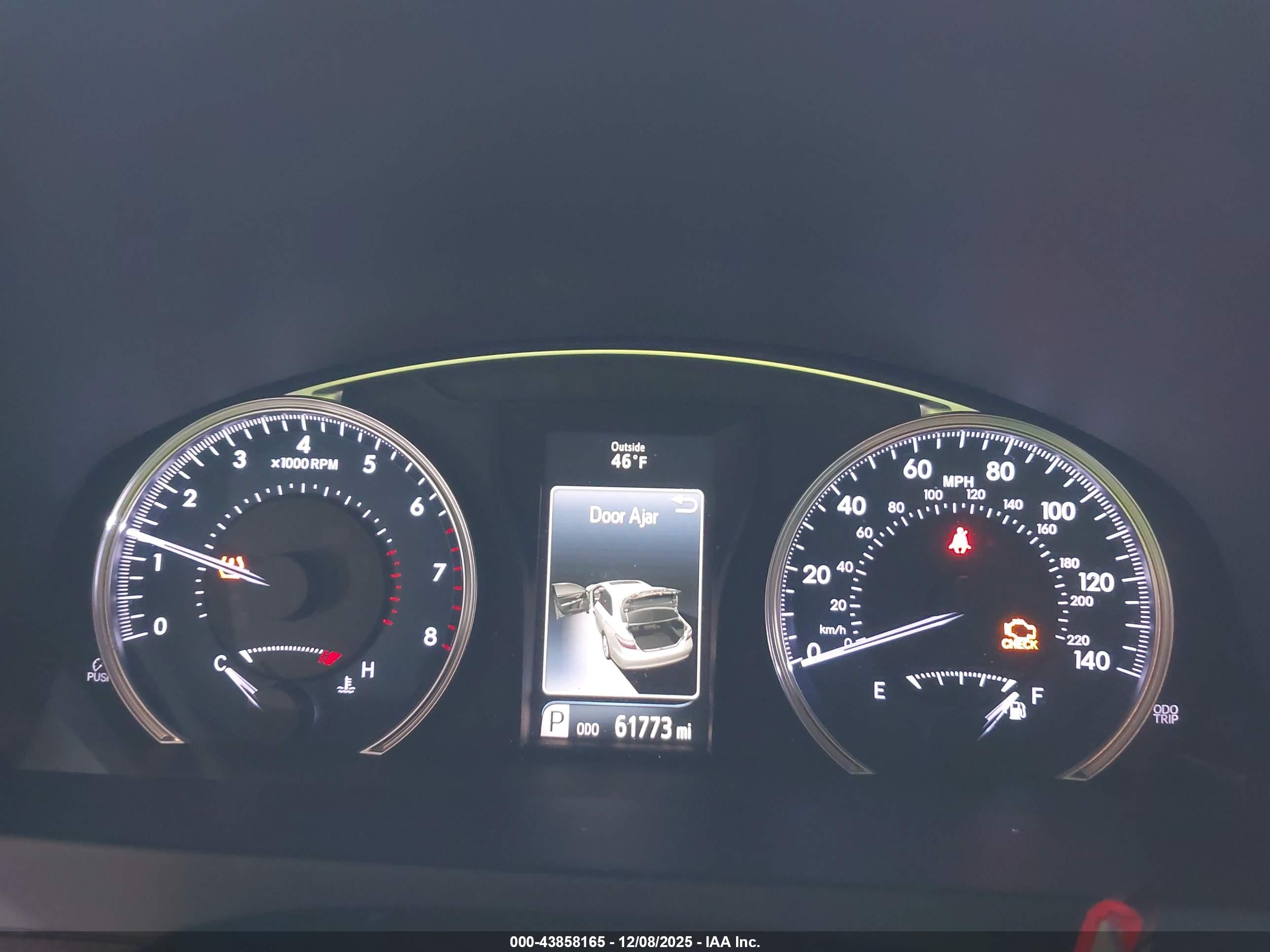 TOYOTA CAMRY image 7