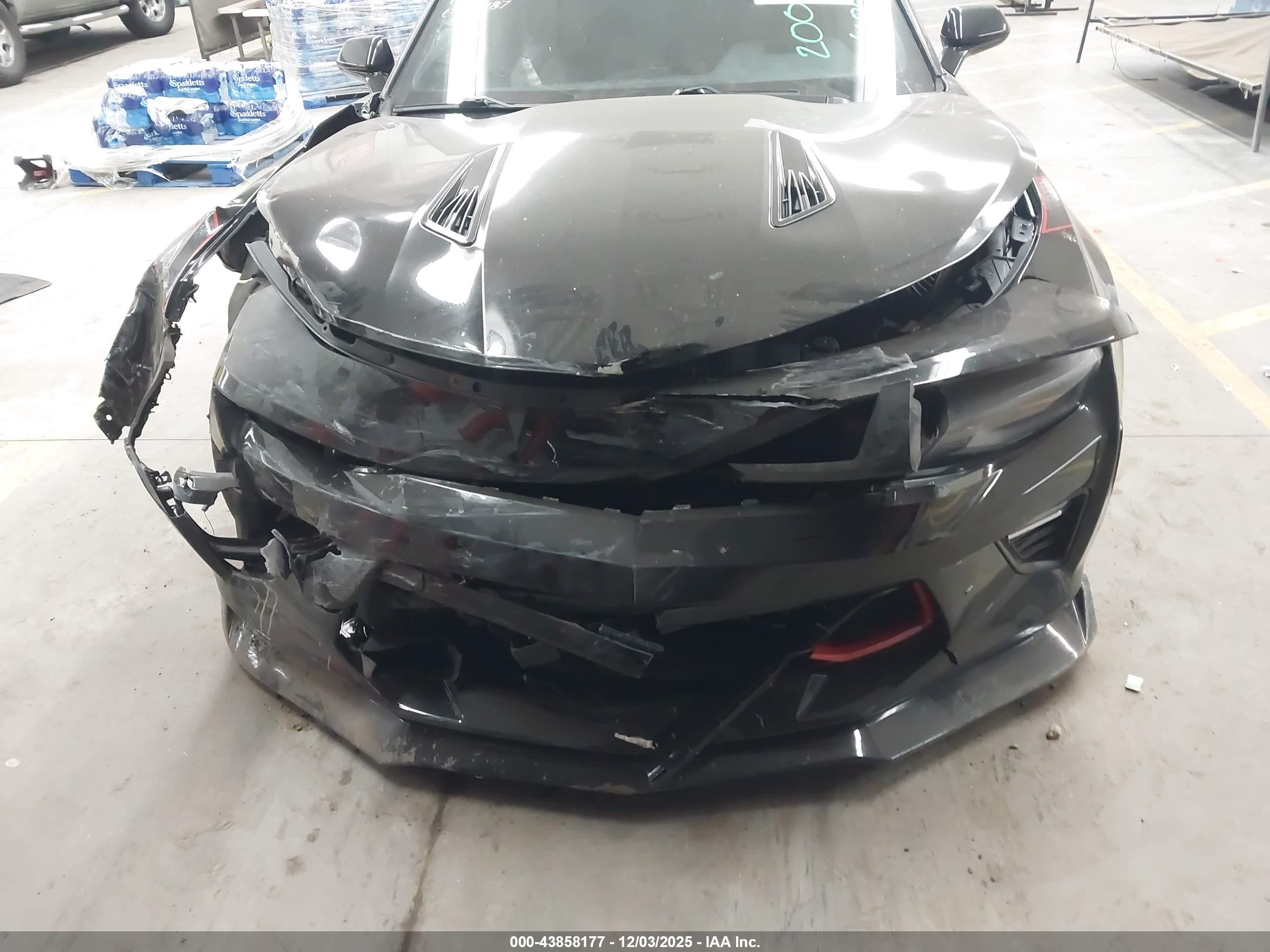 CHEVROLET CAMARO image 6