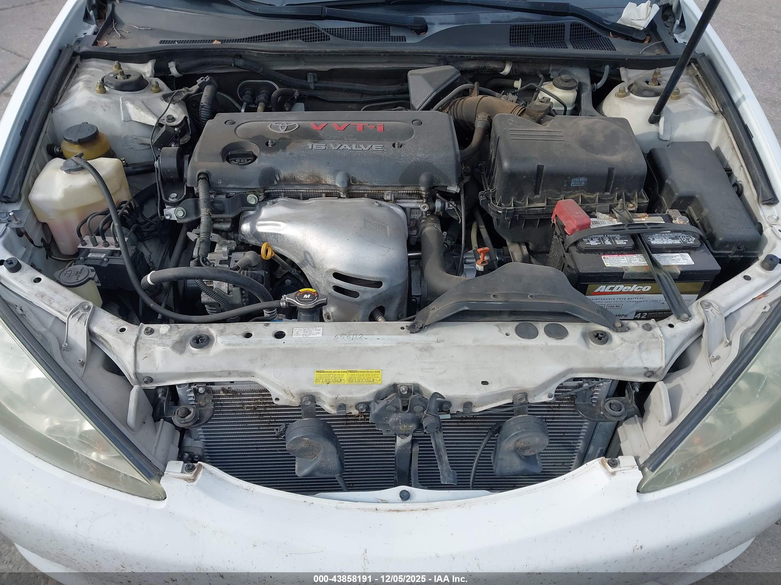 TOYOTA CAMRY image 10