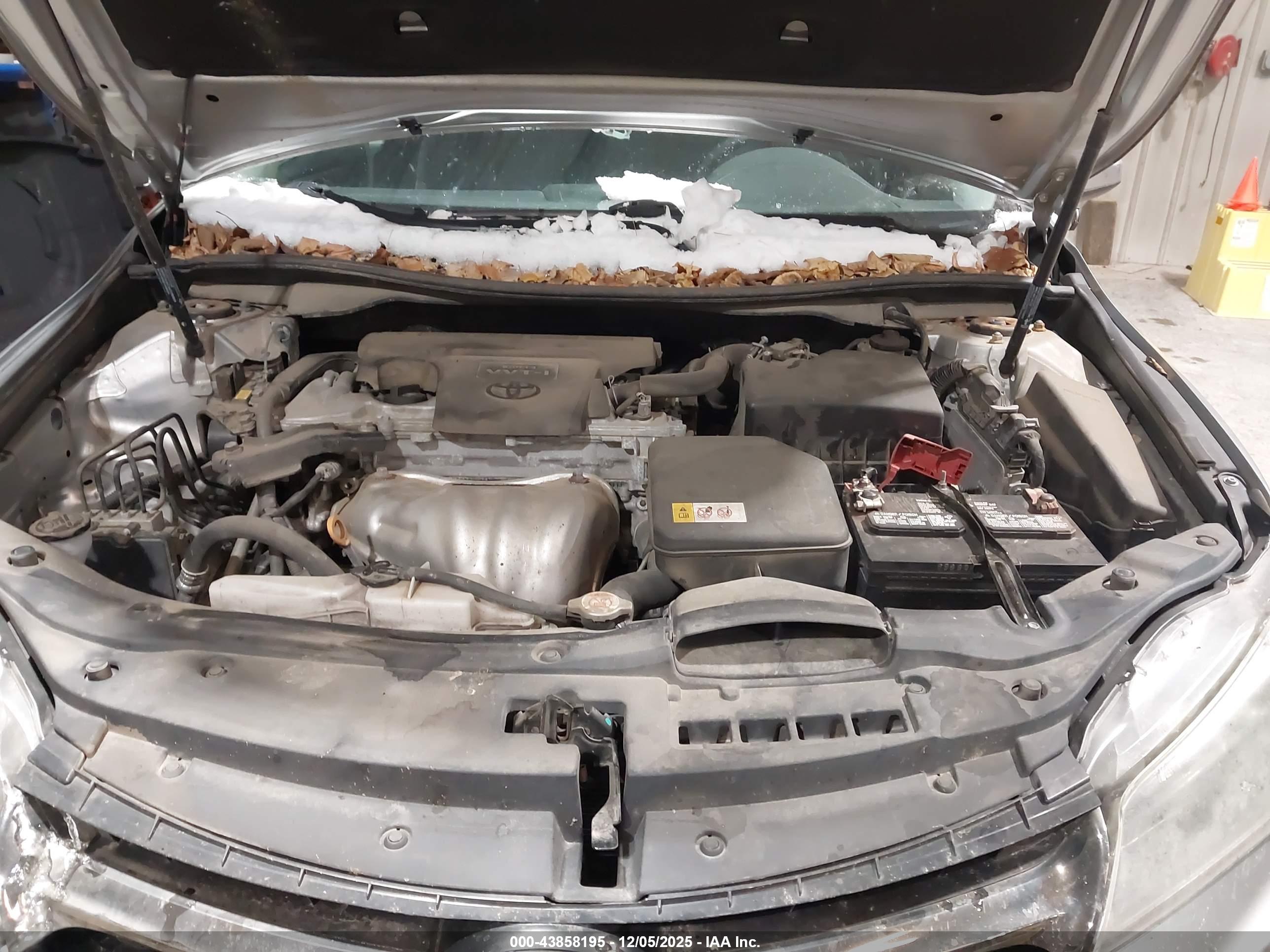 TOYOTA CAMRY image 10