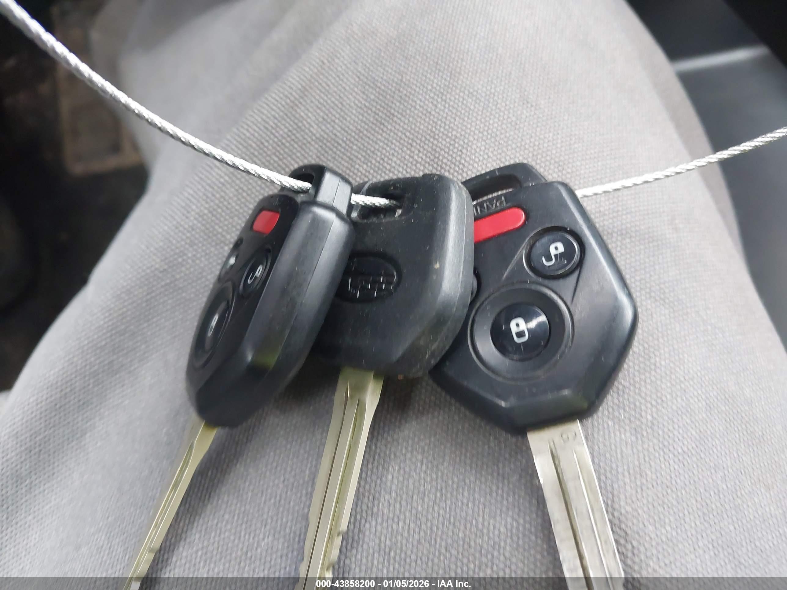 SUBARU OUTBACK image 11