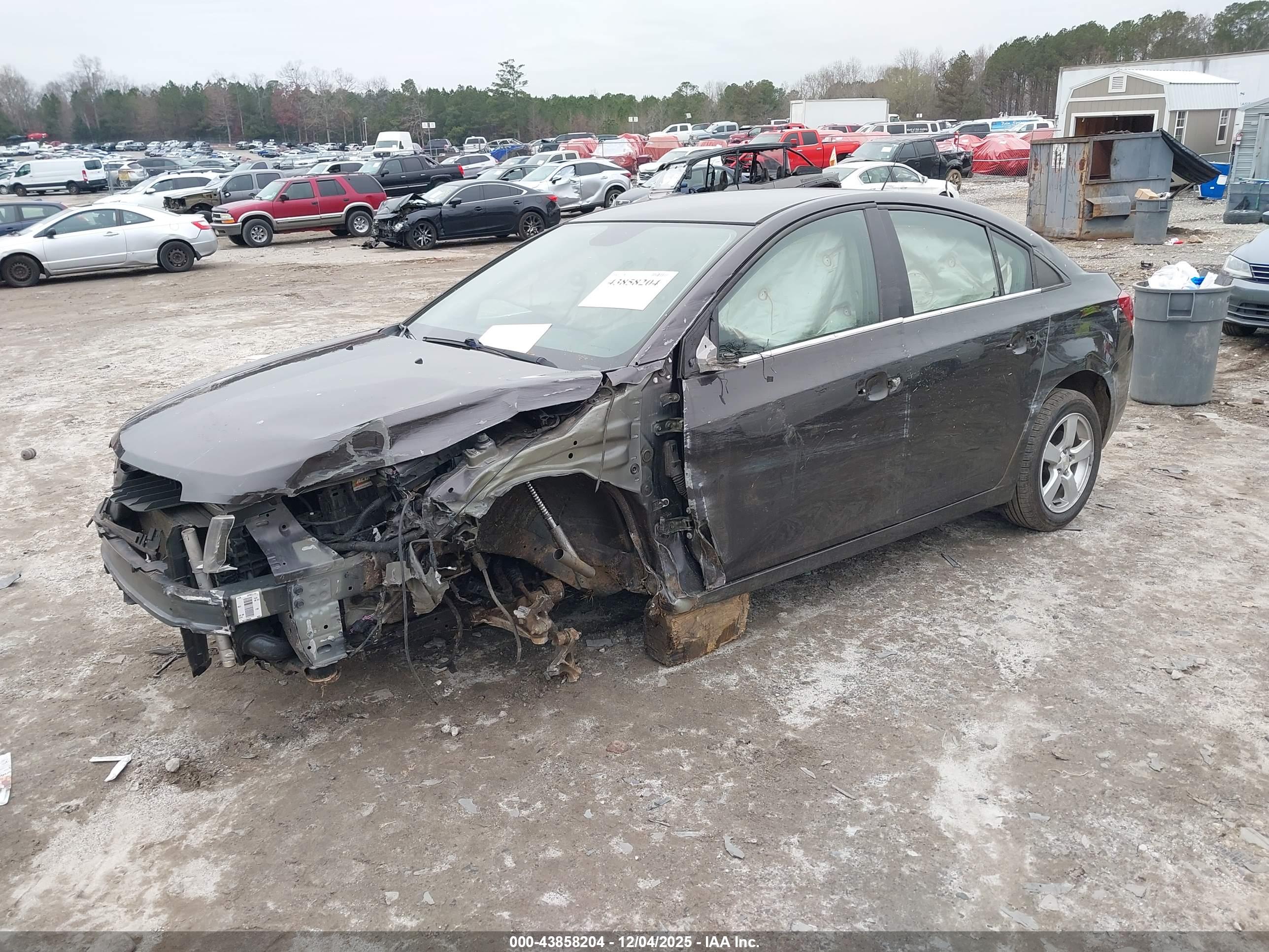 CHEVROLET CRUZE image 2