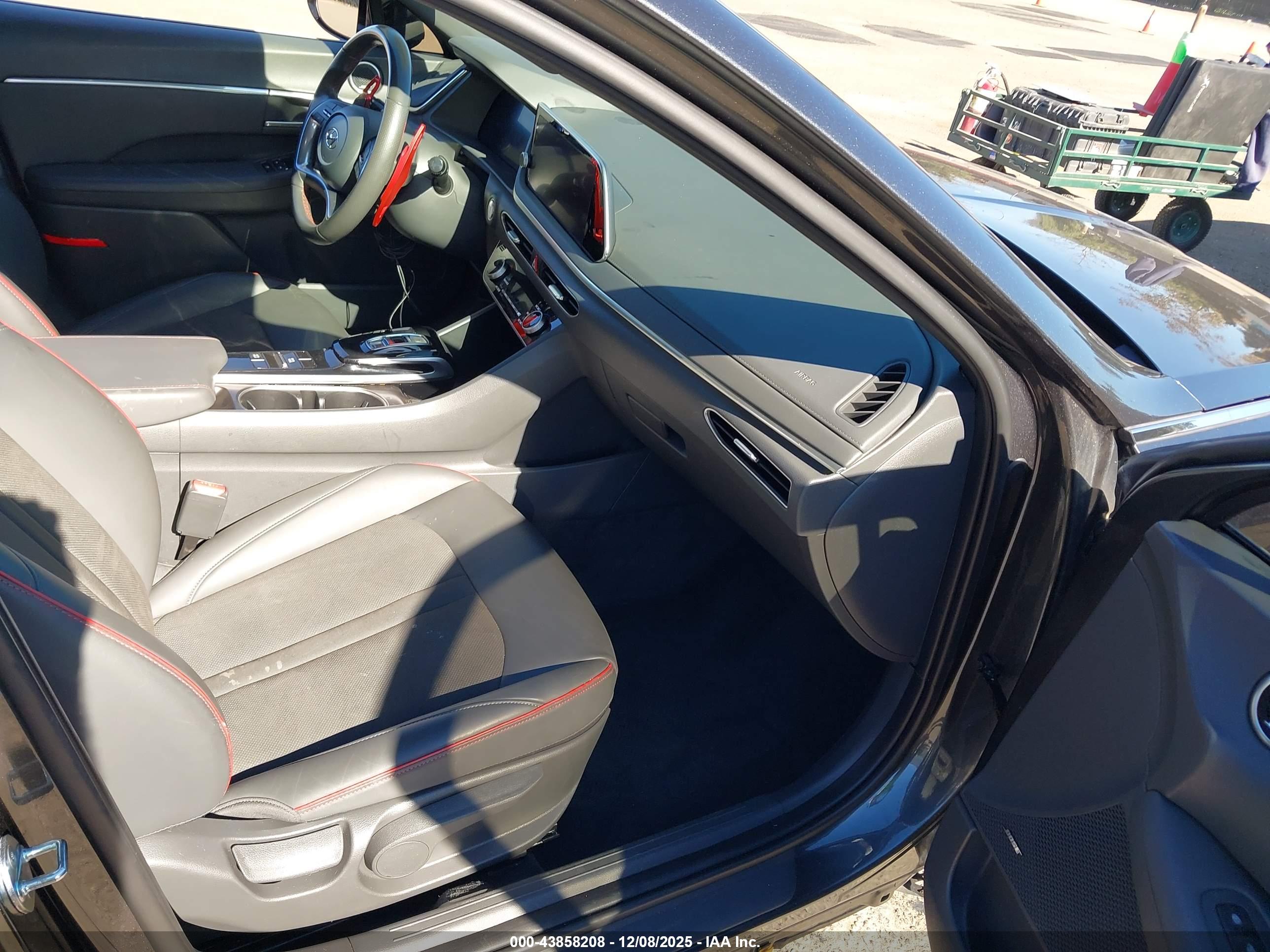 HYUNDAI SONATA image 5