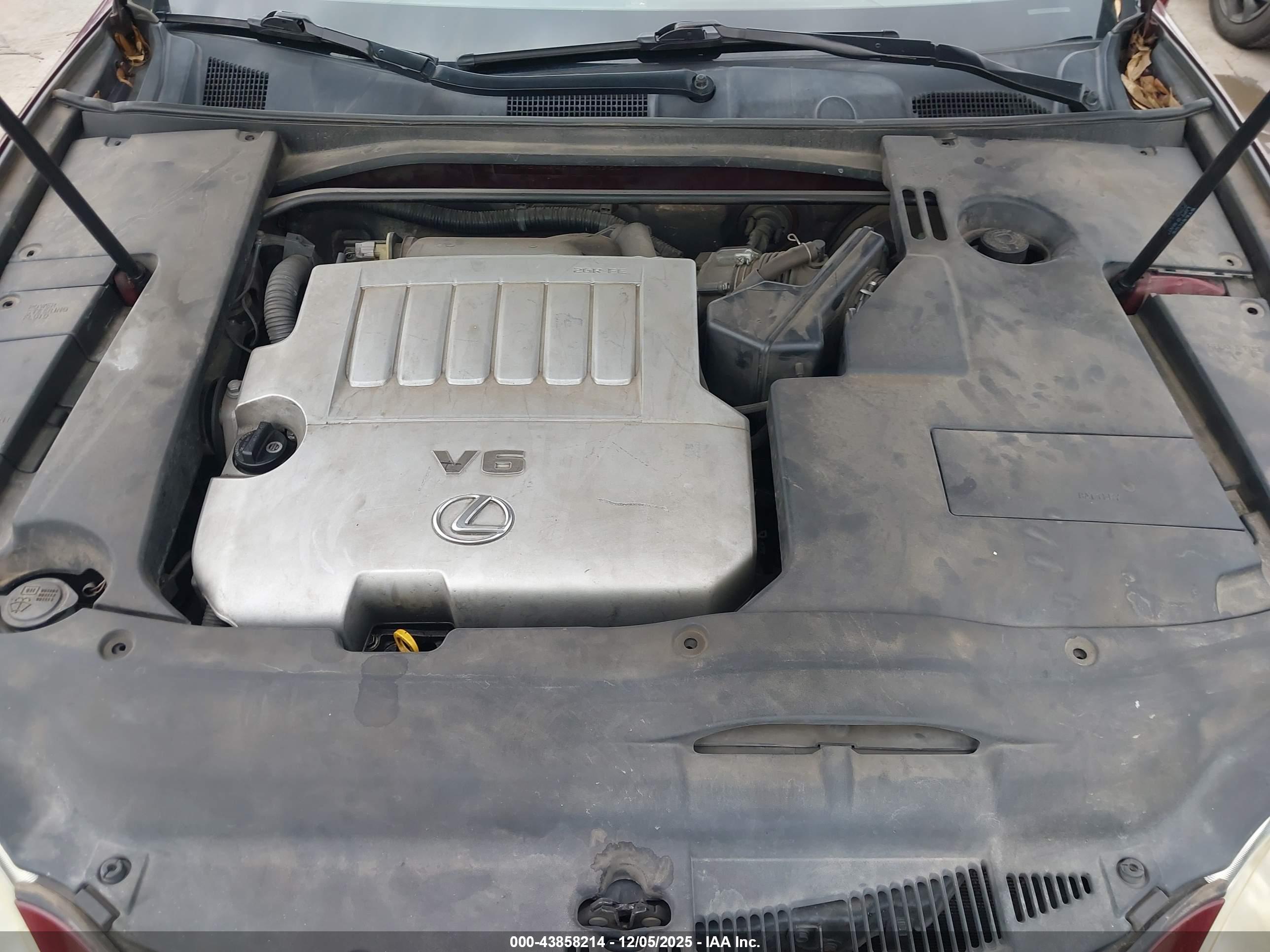 LEXUS ES image 10