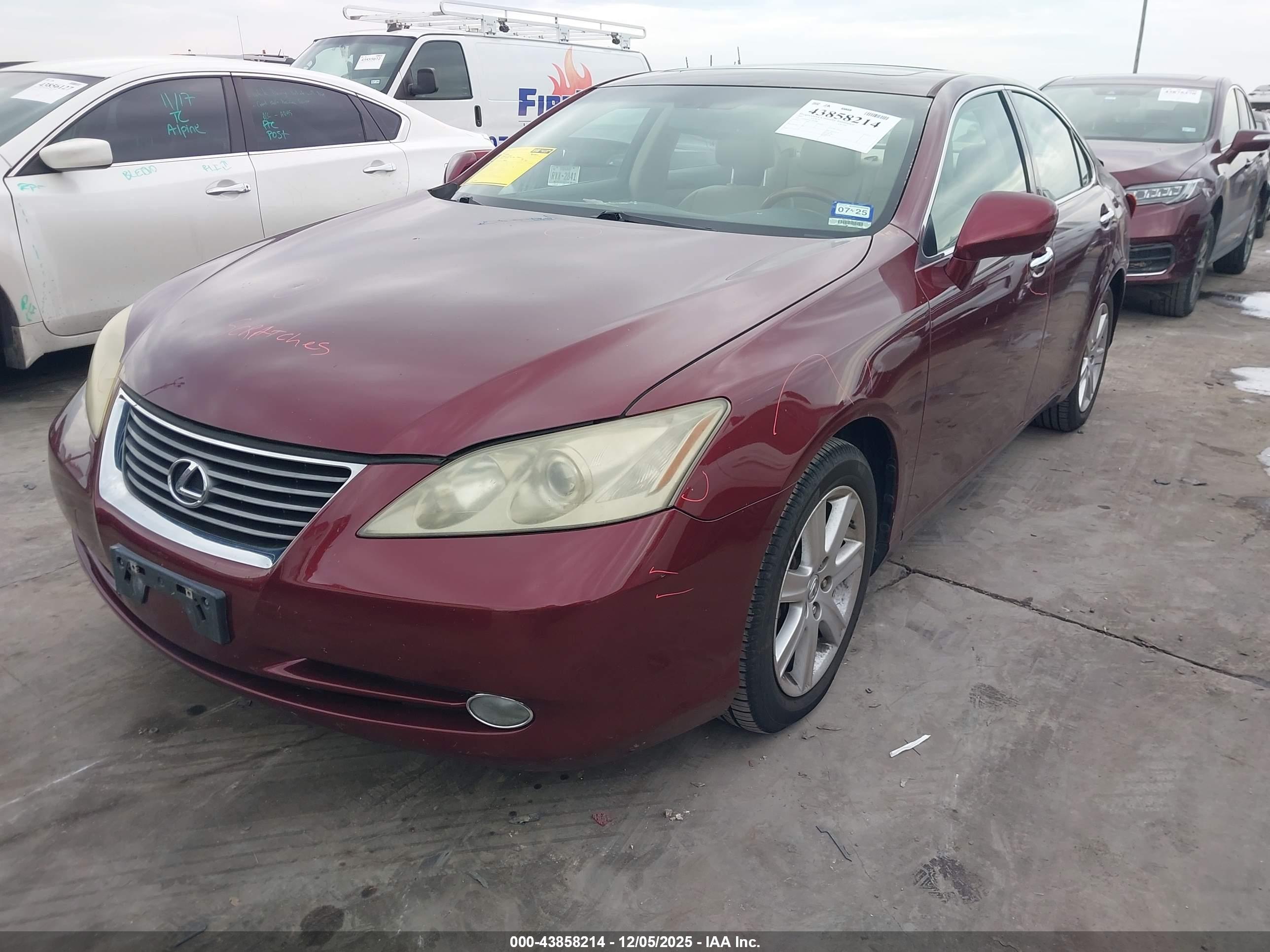 LEXUS ES image 2