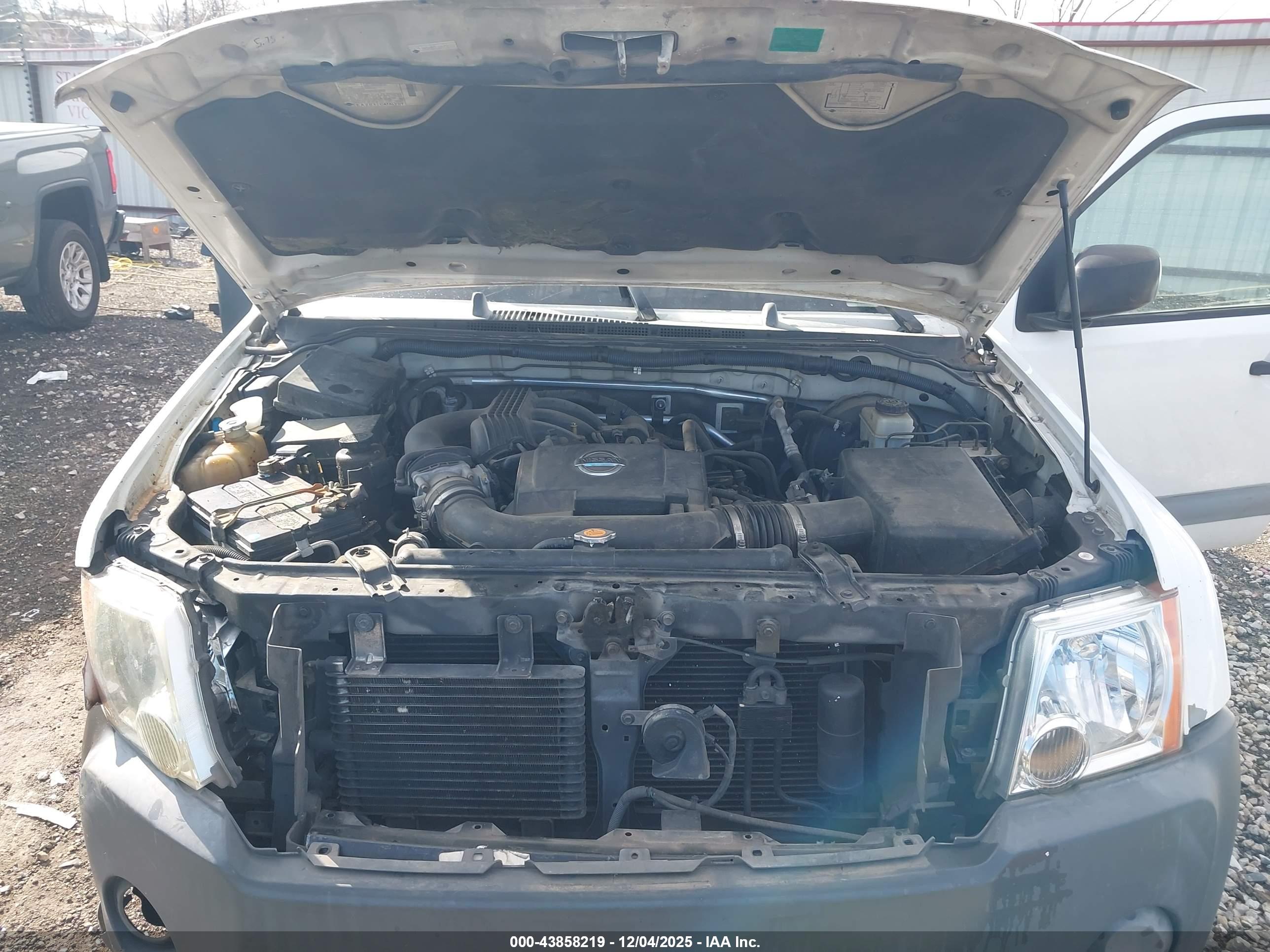 NISSAN XTERRA image 10