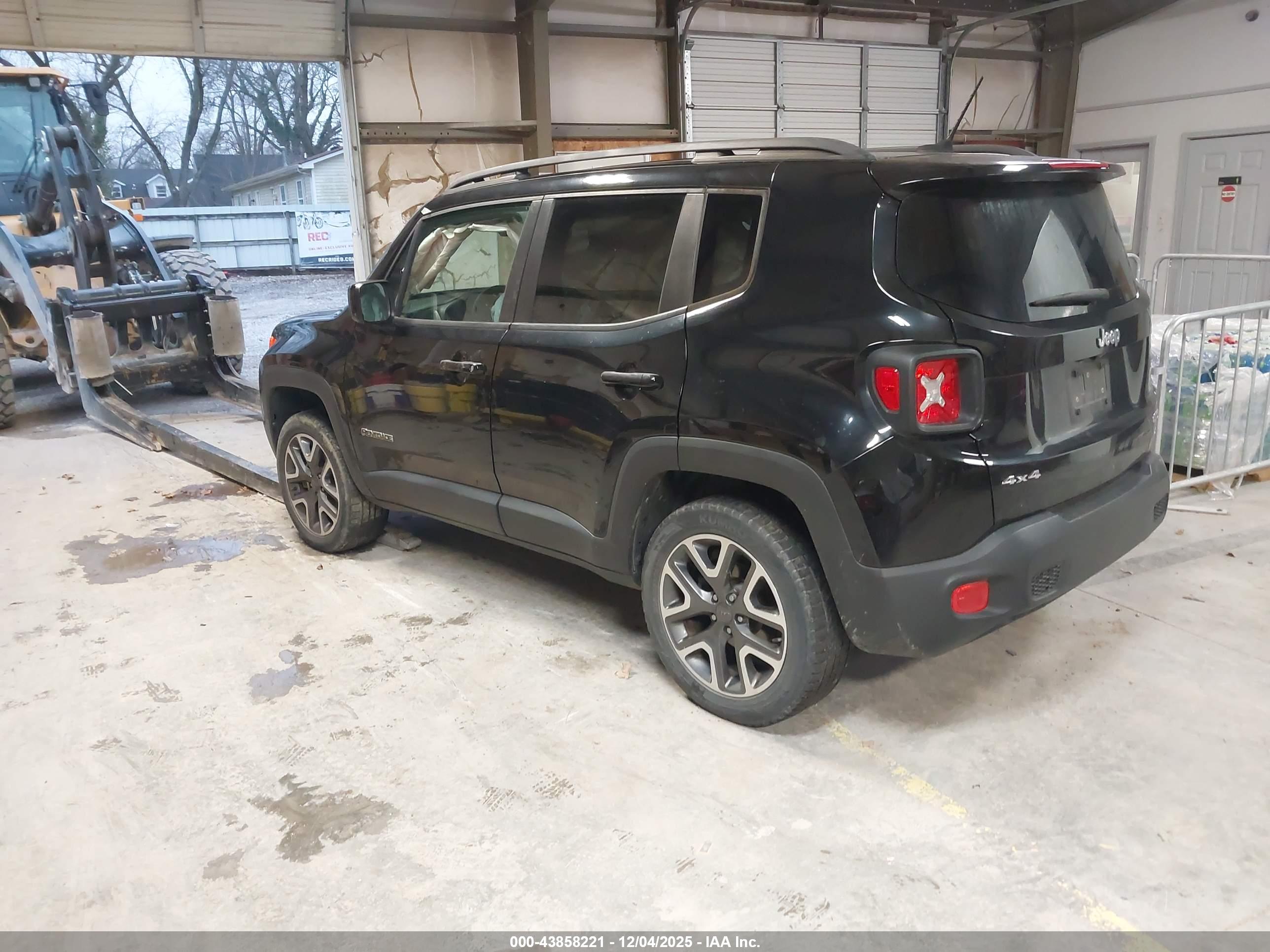 JEEP RENEGADE image 3
