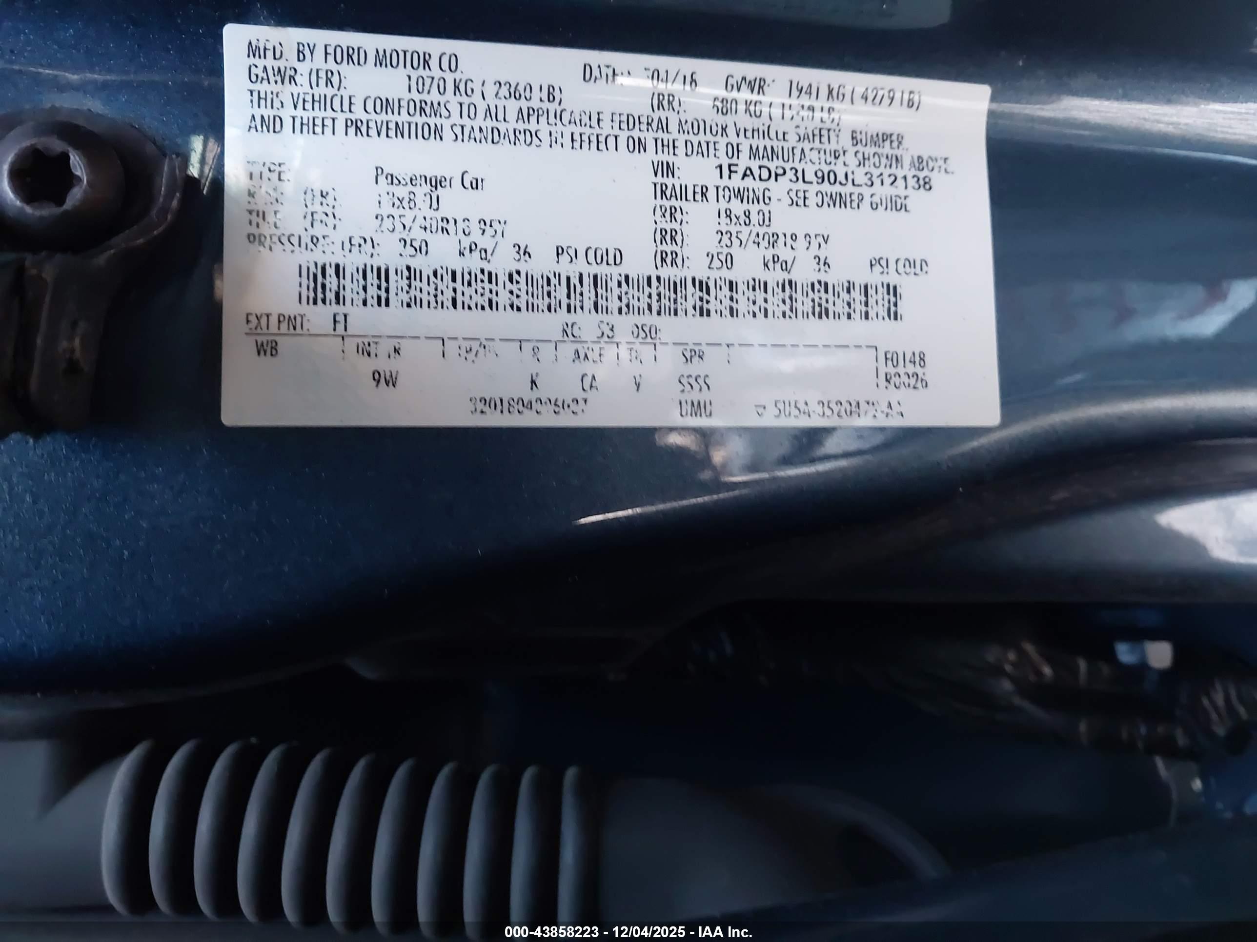 FORD FOCUS image 9