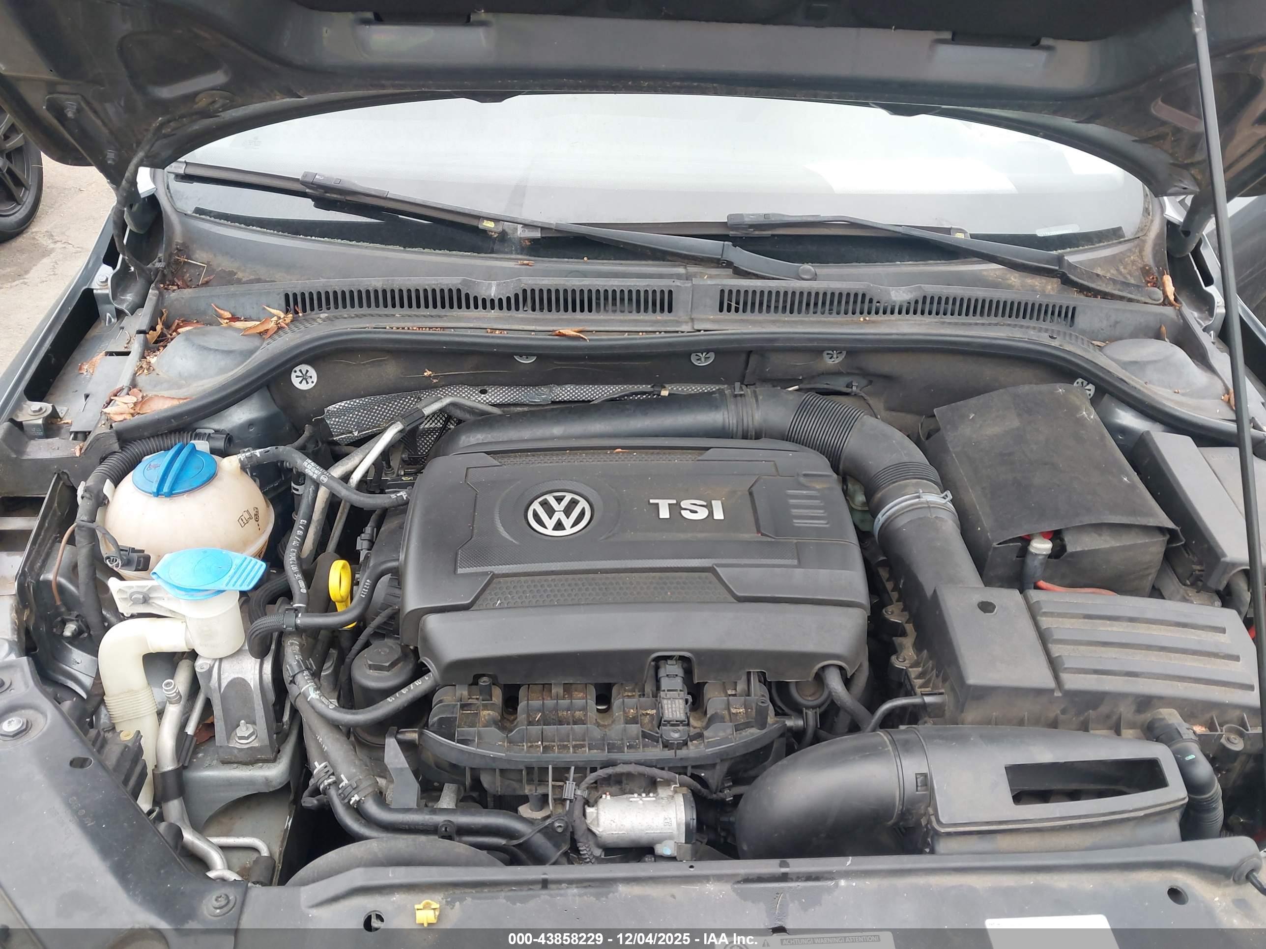 VOLKSWAGEN JETTA image 10