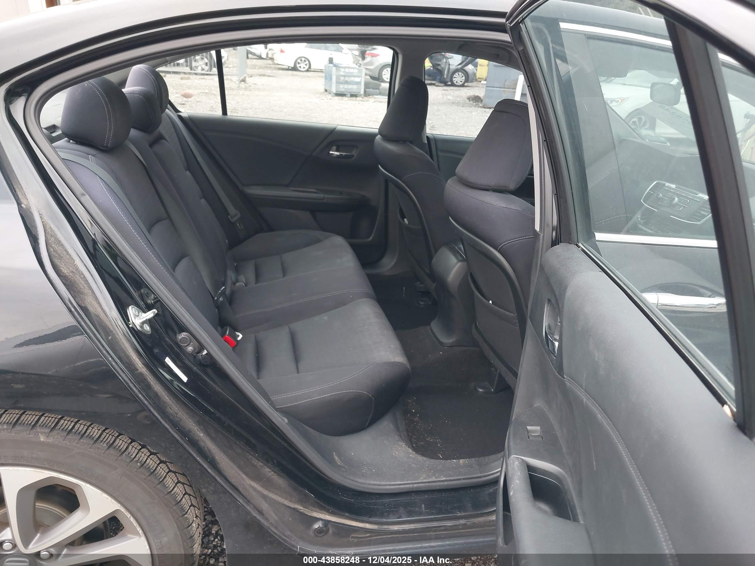 HONDA ACCORD image 8