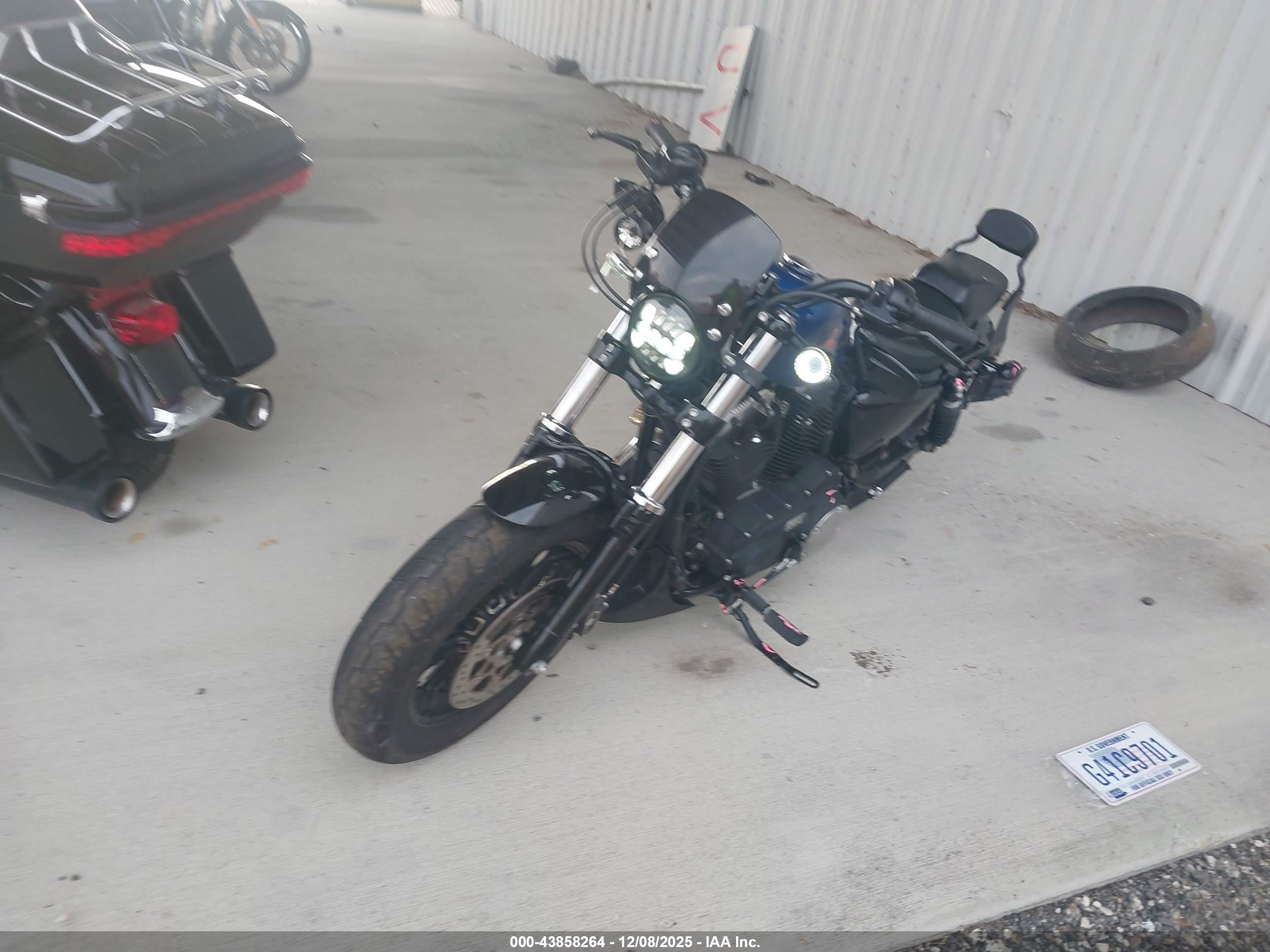 HARLEY-DAVIDSON XL1200 image 2