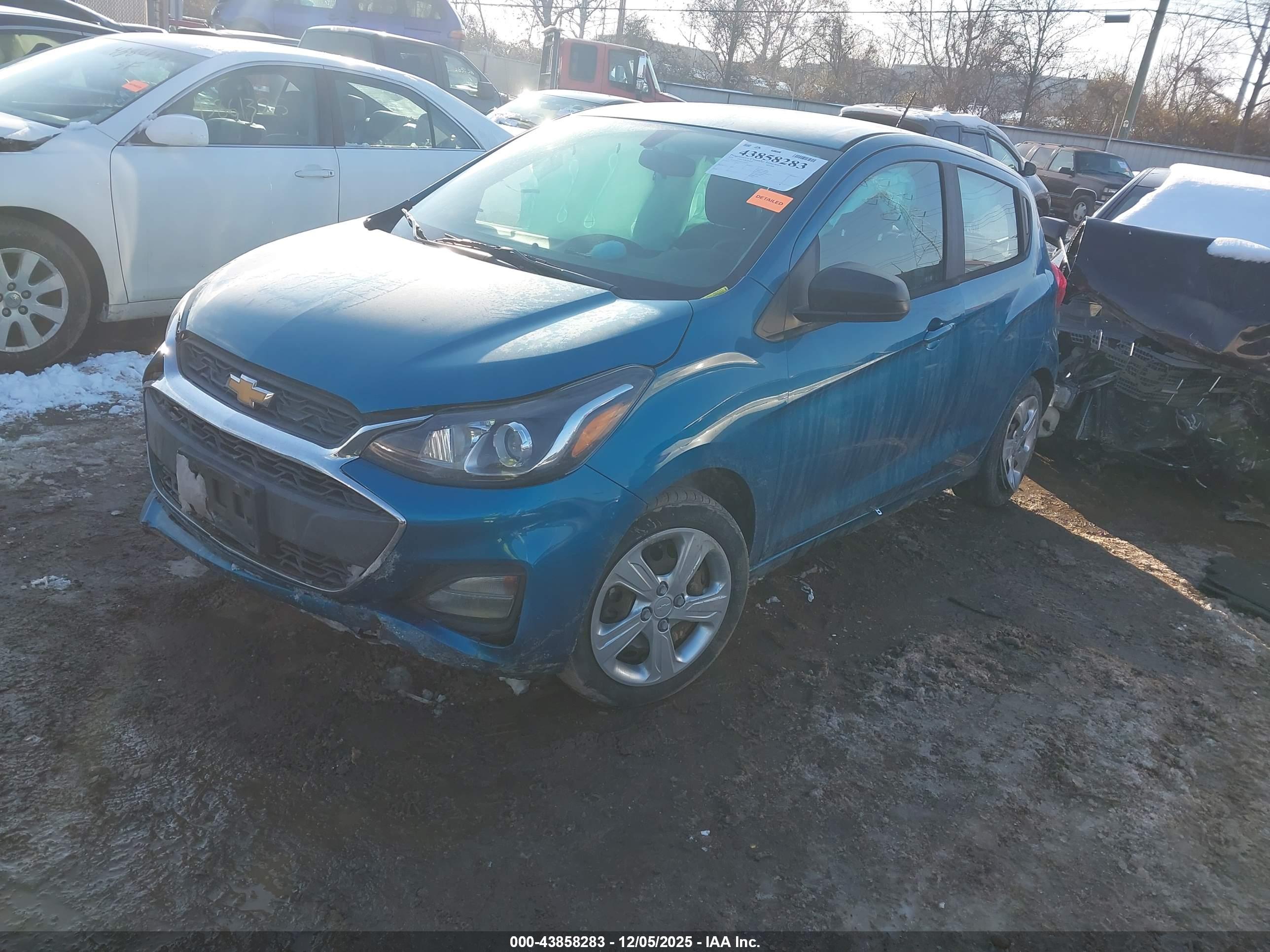 CHEVROLET SPARK image 2