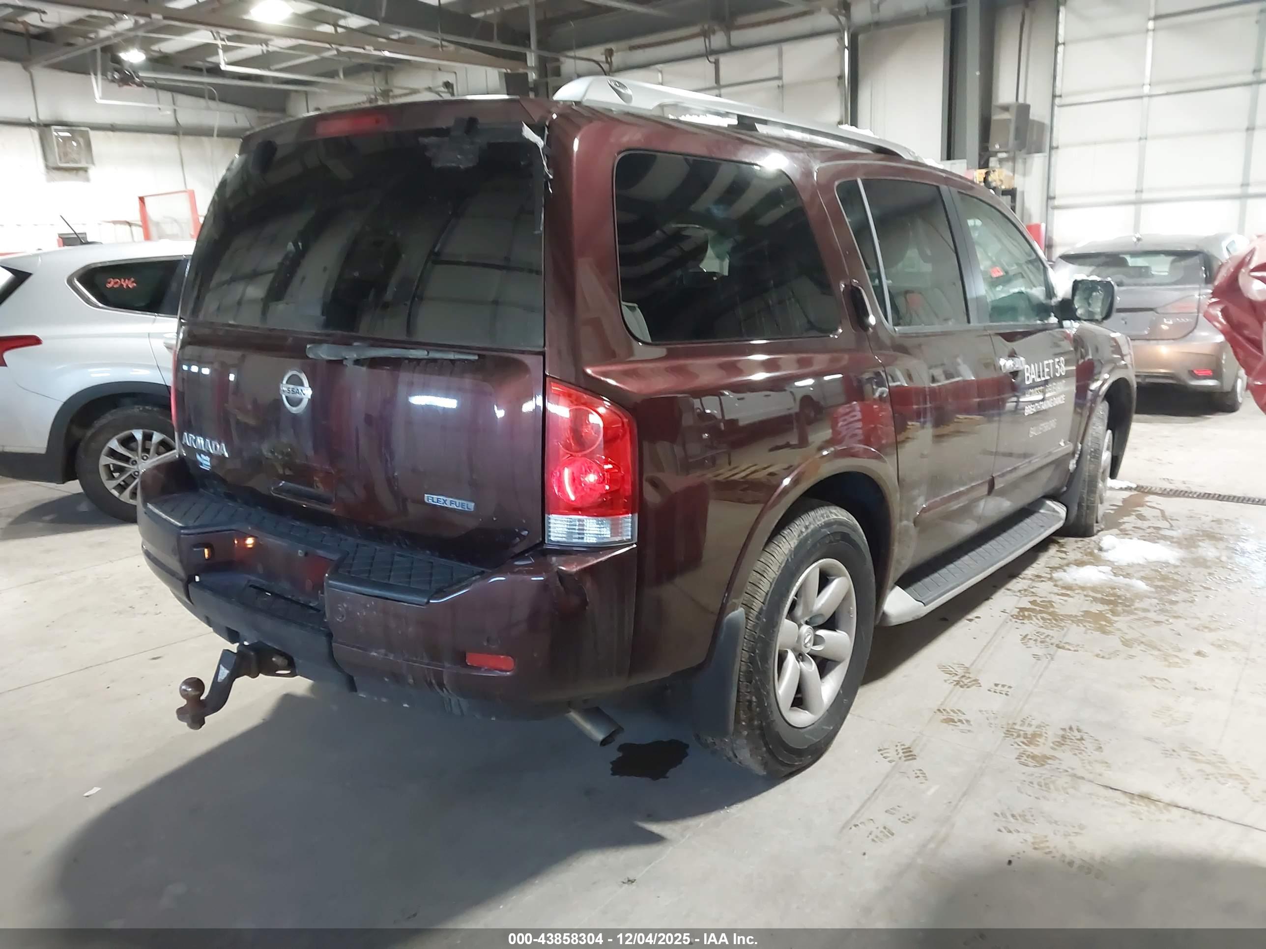 NISSAN ARMADA image 4
