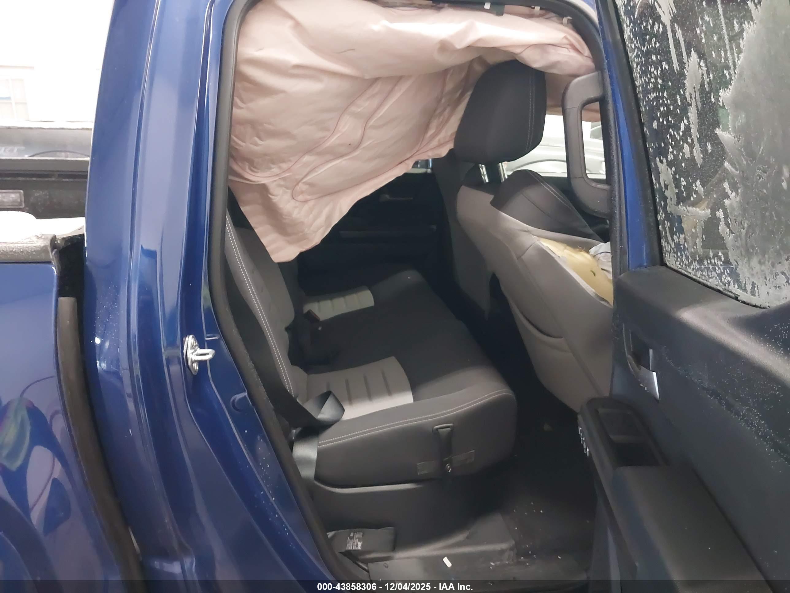TOYOTA TACOMA image 8