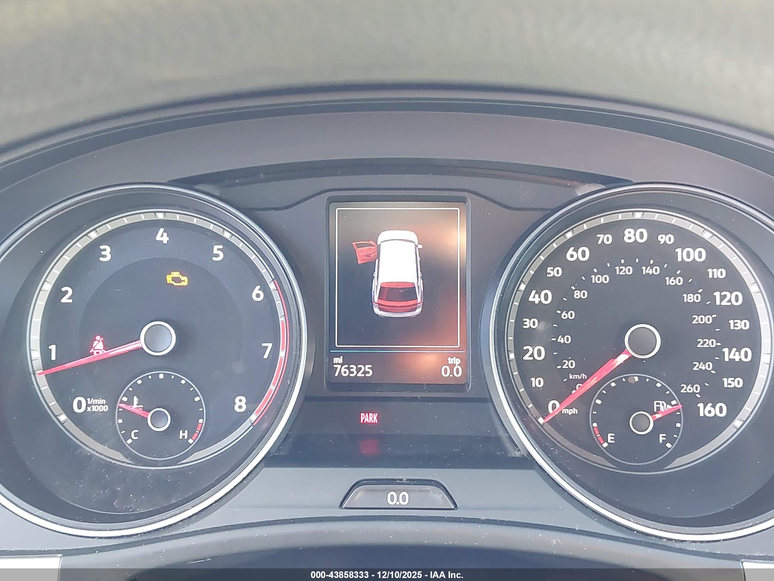VOLKSWAGEN ATLAS image 7