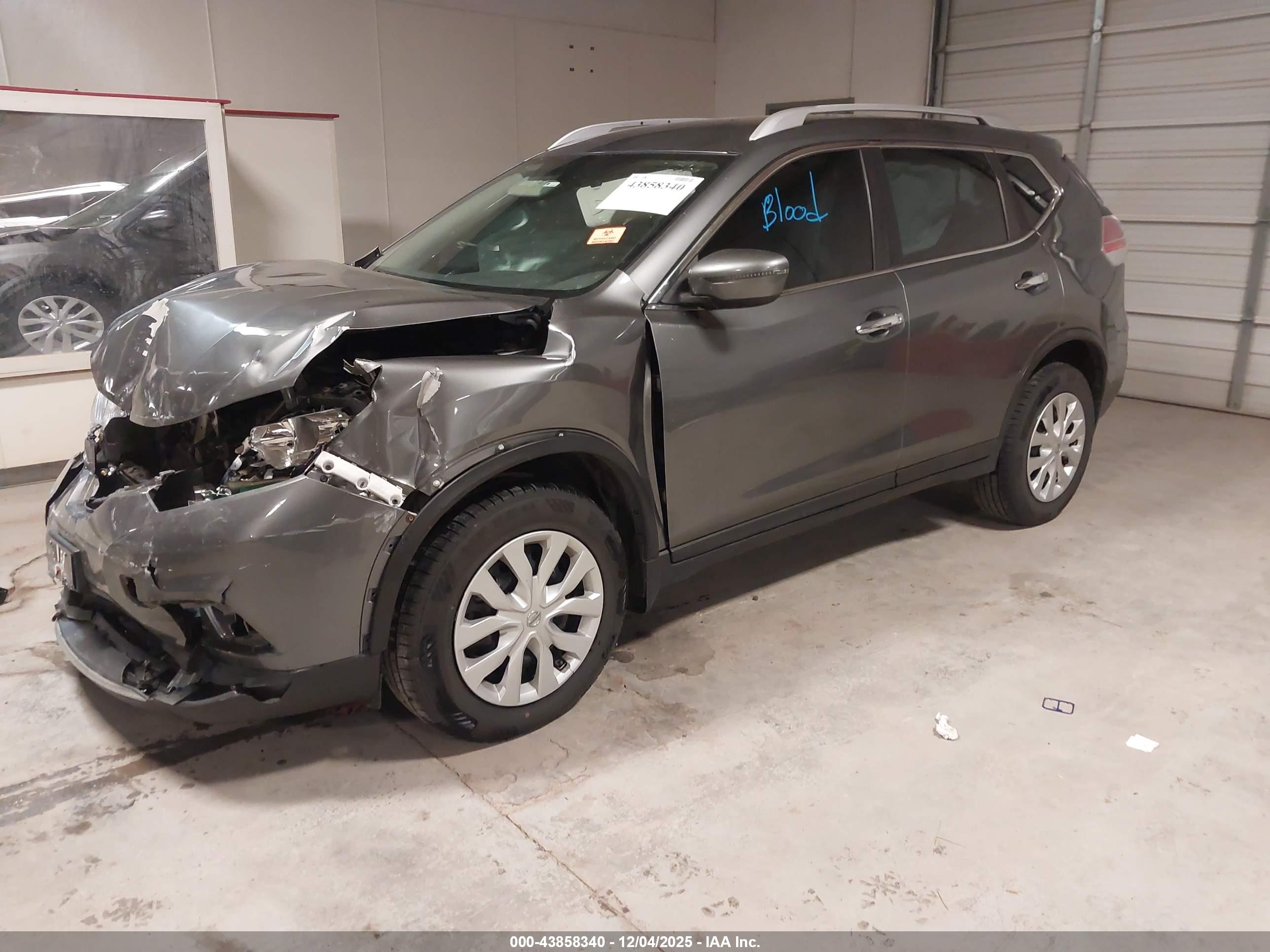 NISSAN ROGUE image 2