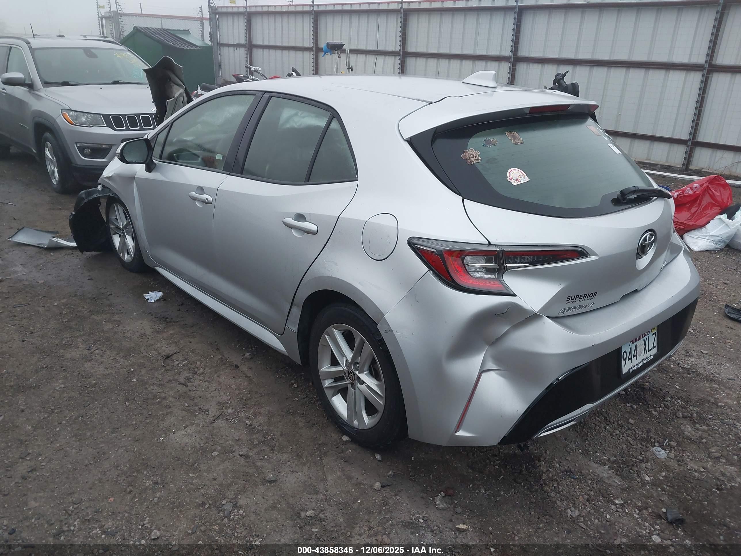 TOYOTA COROLLA image 3