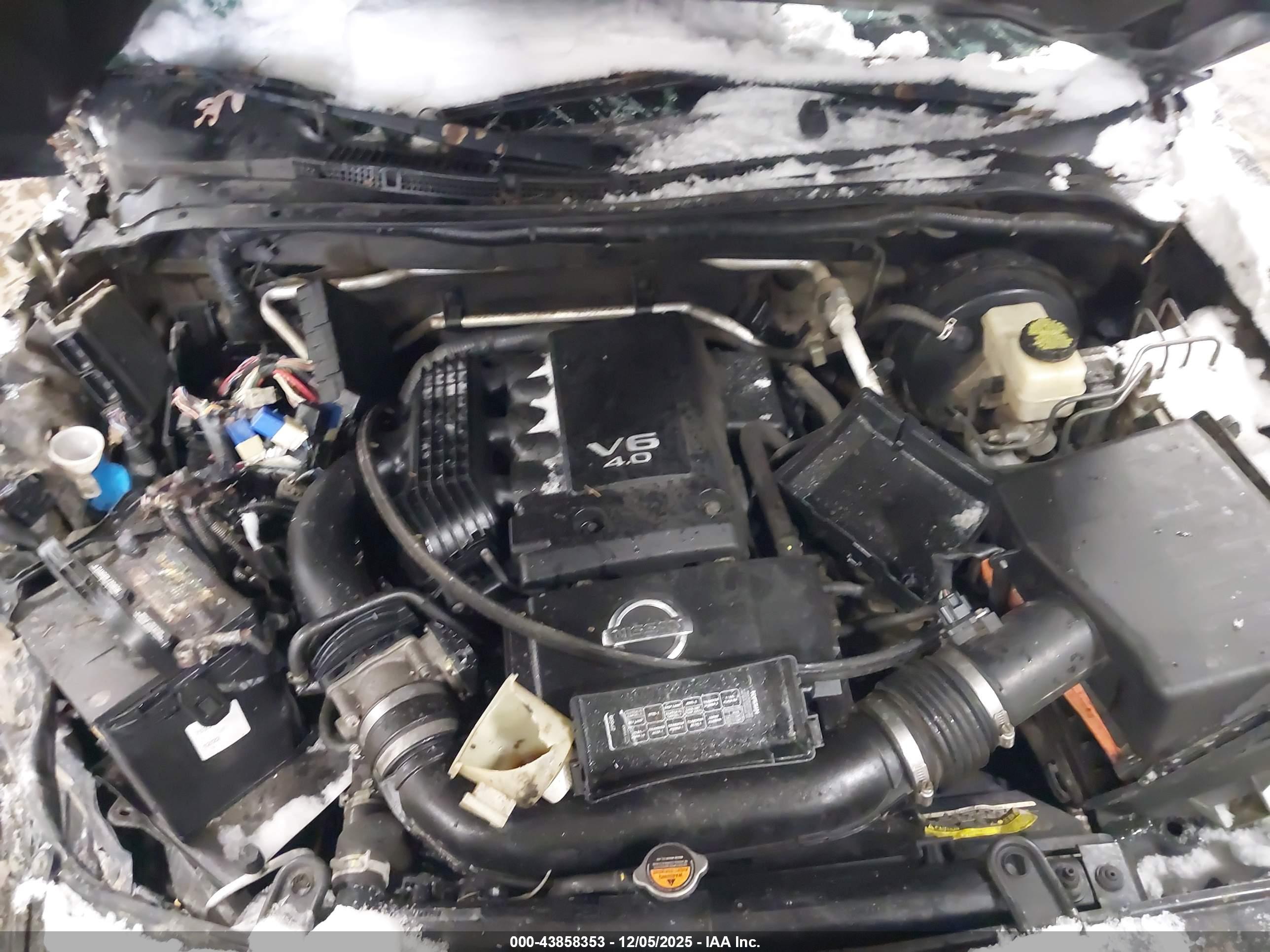 NISSAN FRONTIER image 10