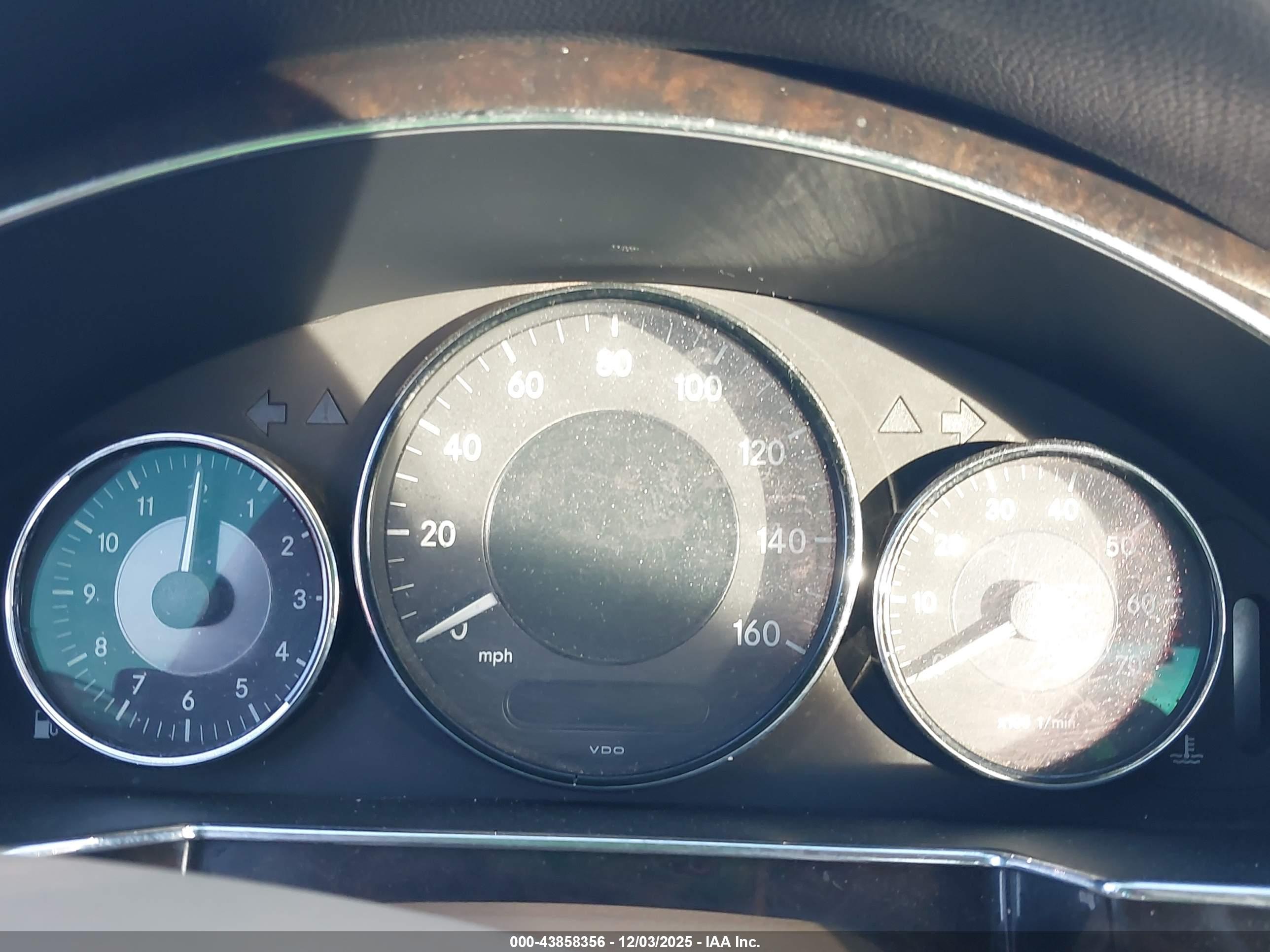 MERCEDES-BENZ CLS image 7