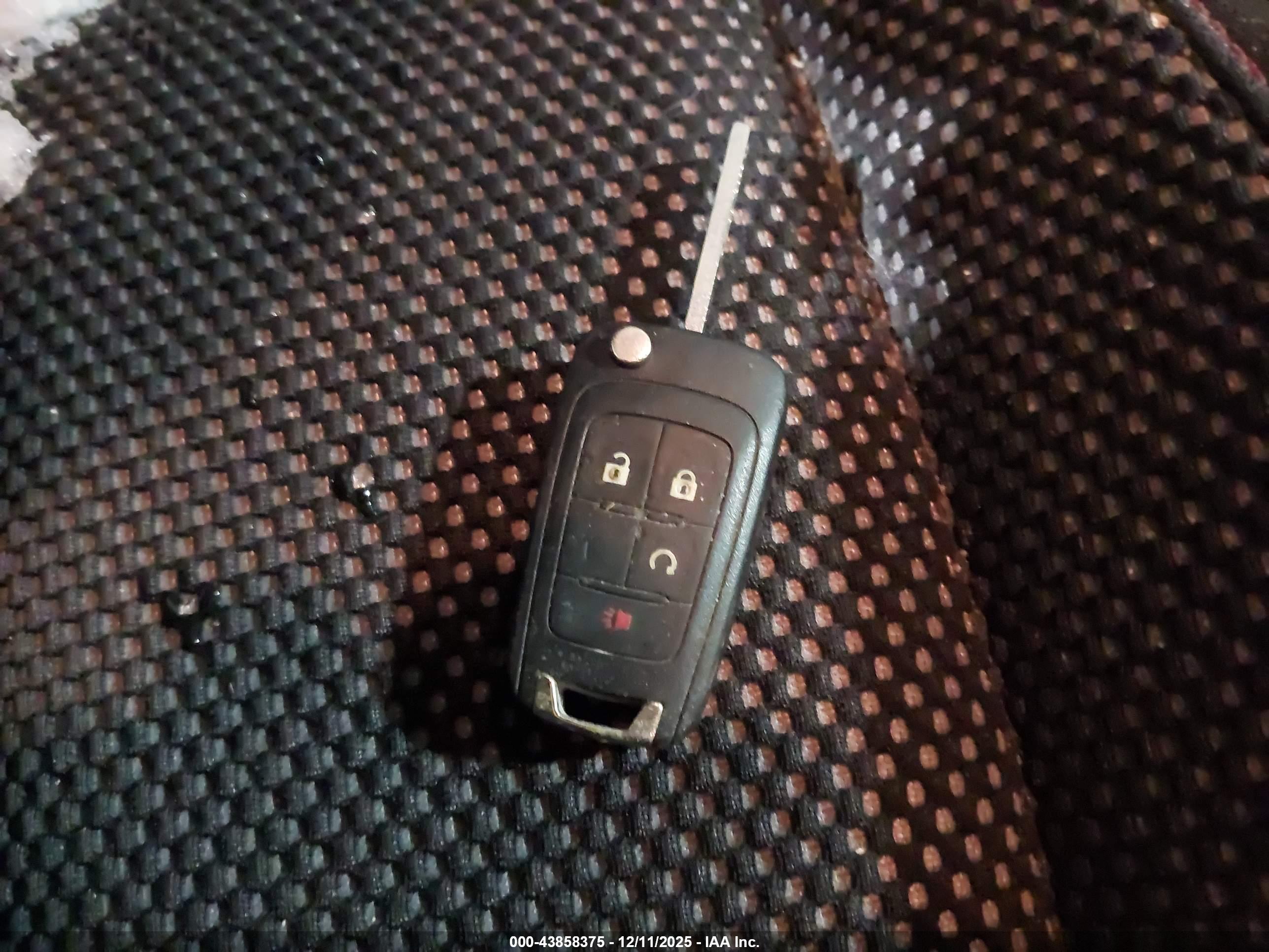 CHEVROLET EQUINOX image 11