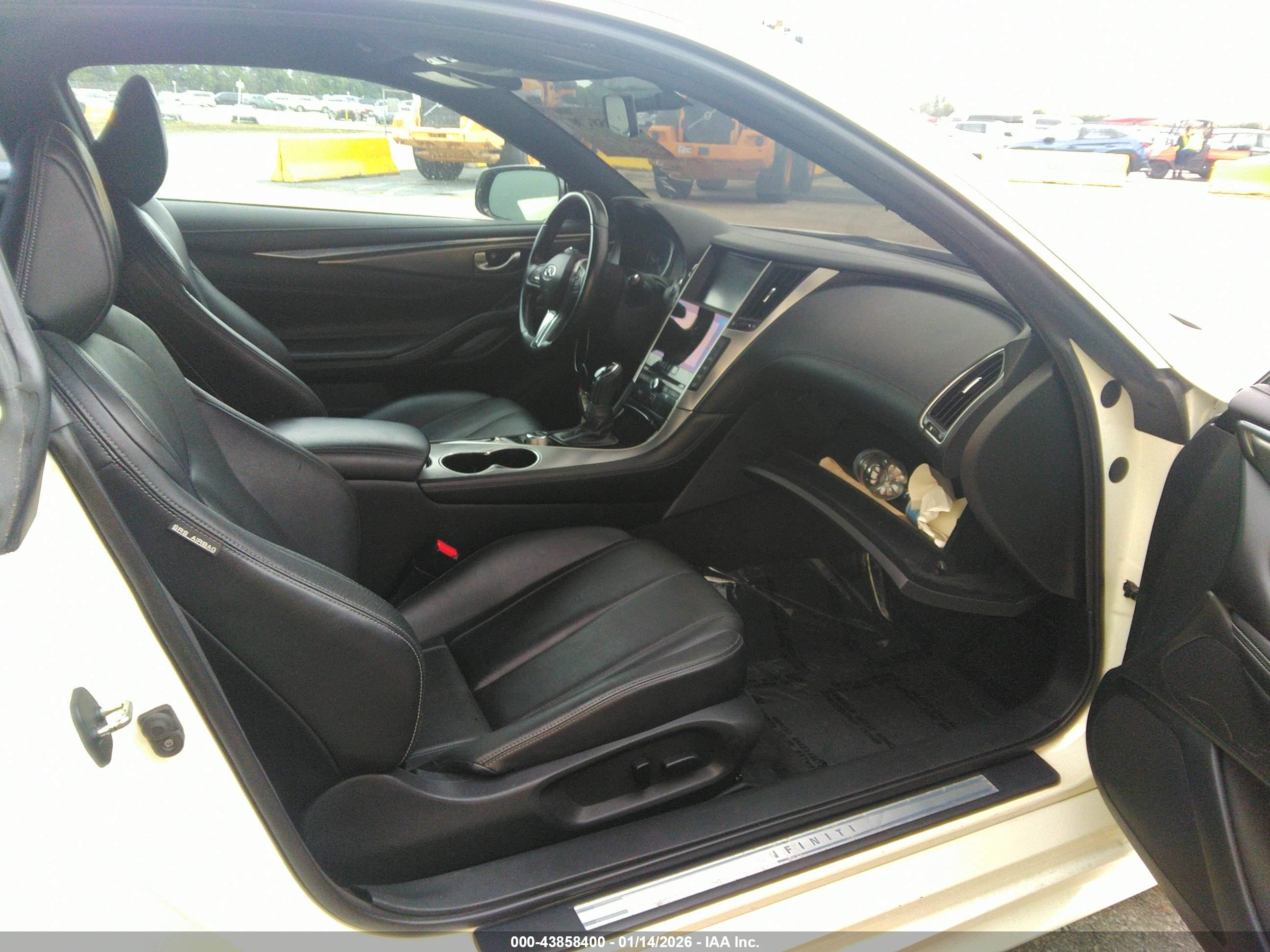 INFINITI Q60 image 5