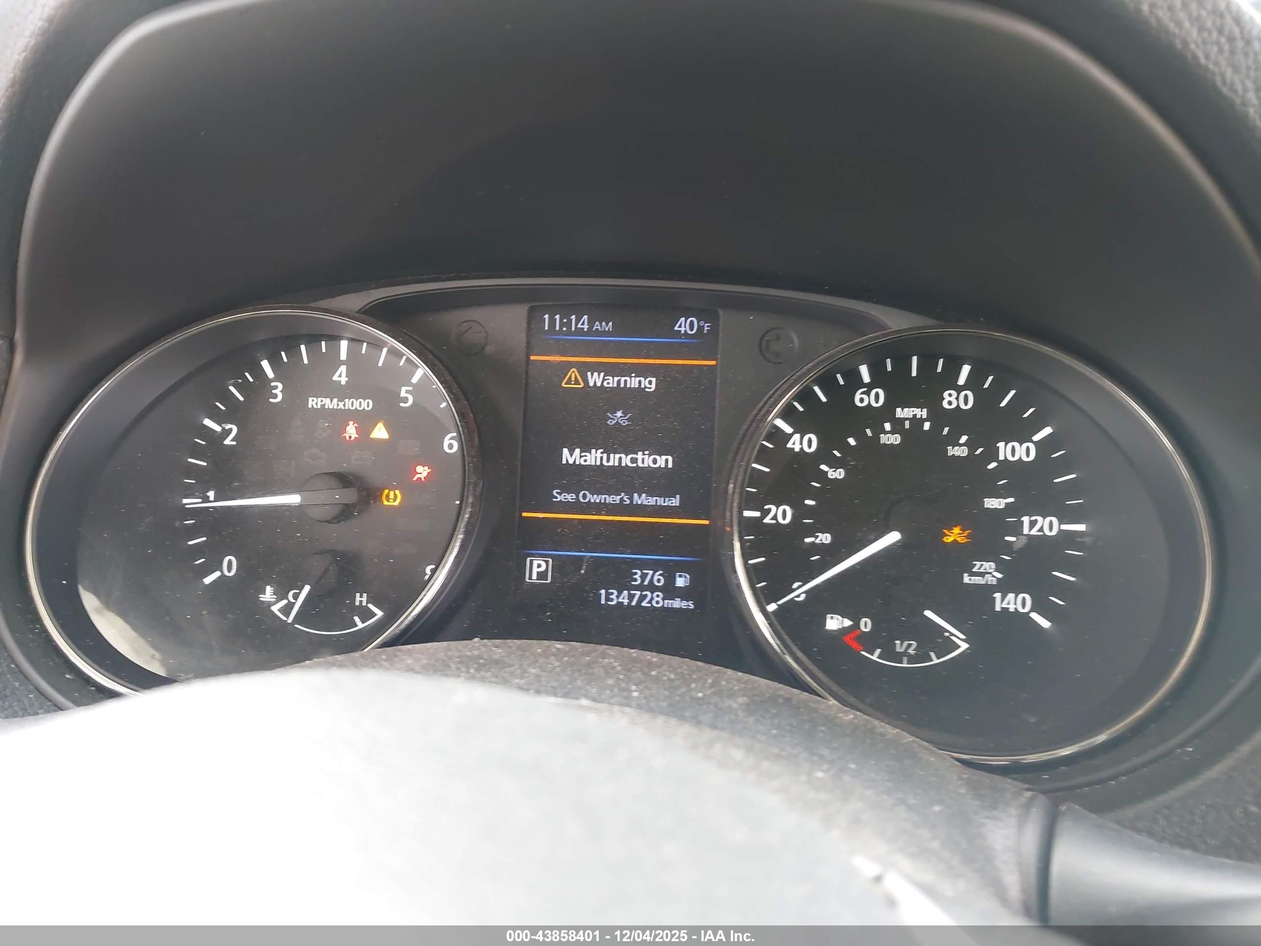 NISSAN ROGUE image 7