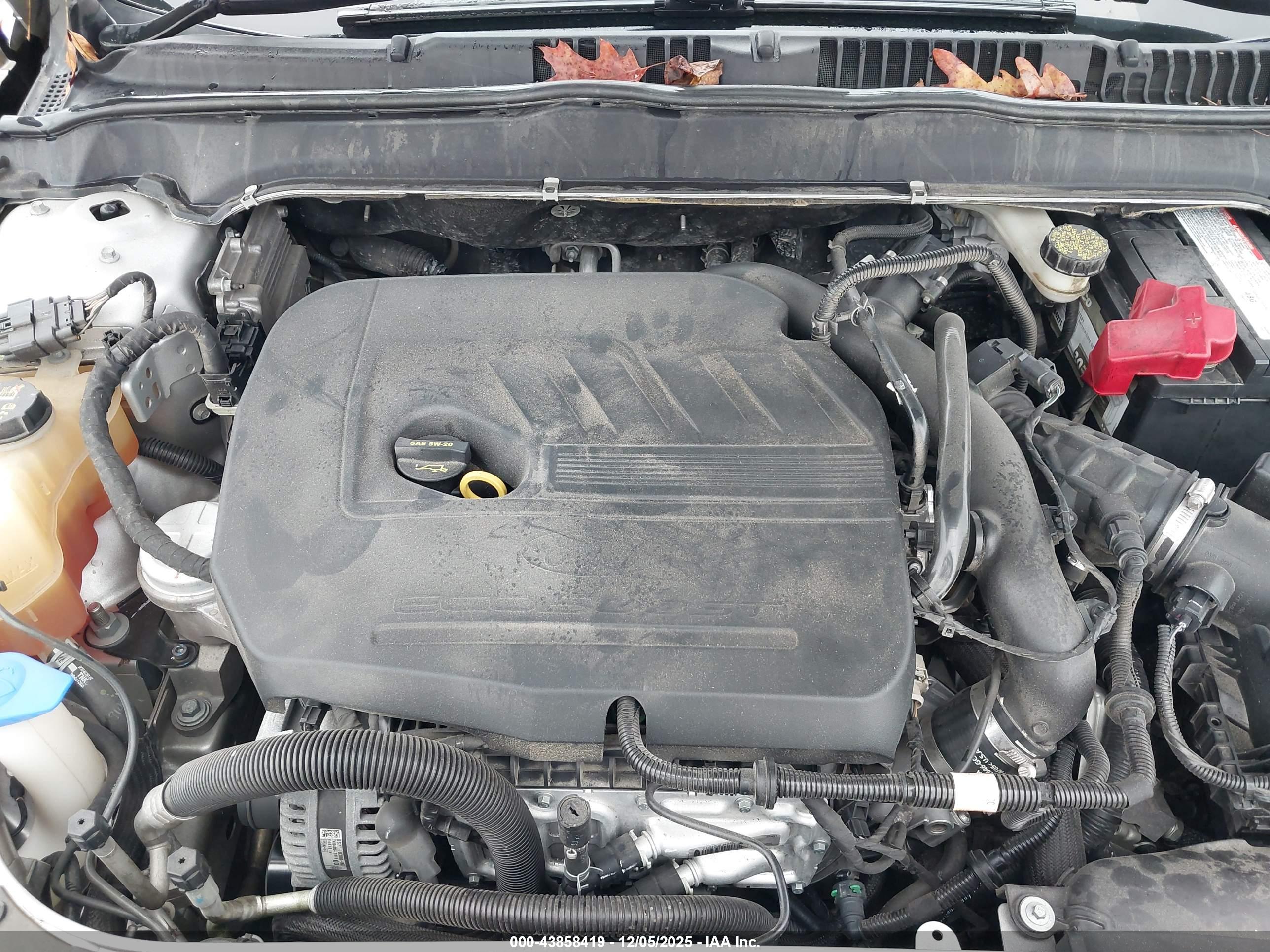 FORD FUSION image 10
