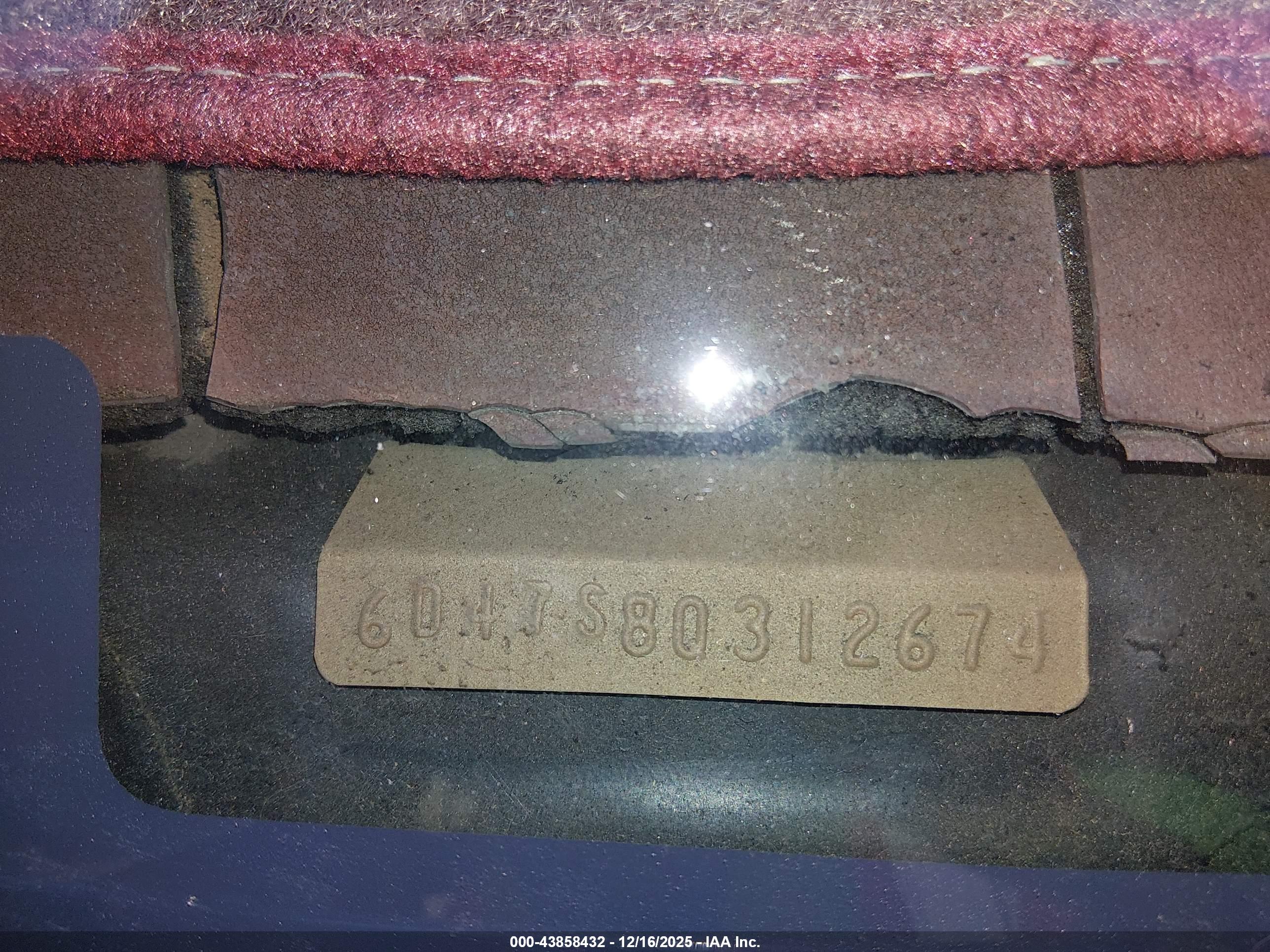 CADILLAC DEVILLE image 9