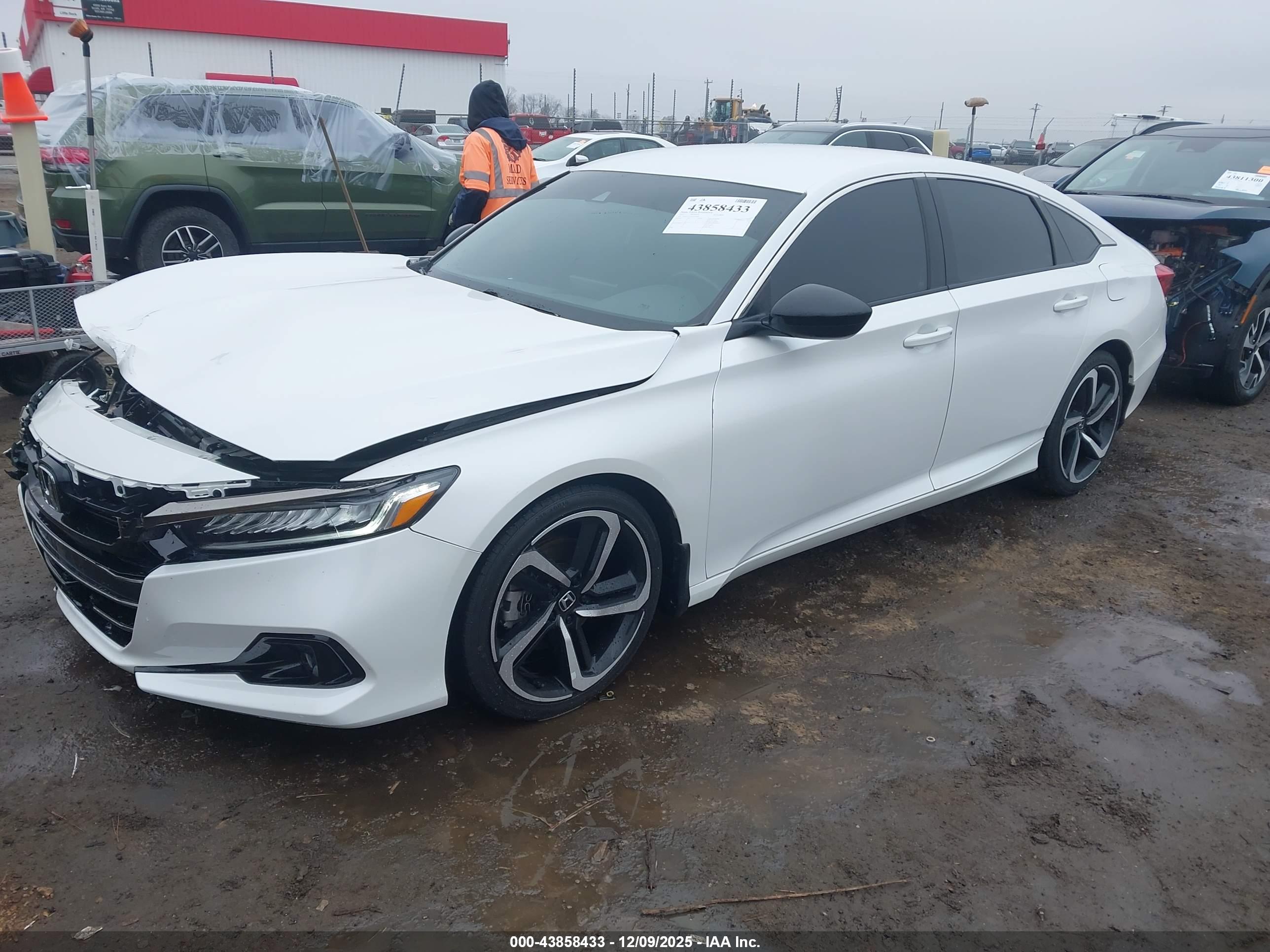 HONDA ACCORD image 2
