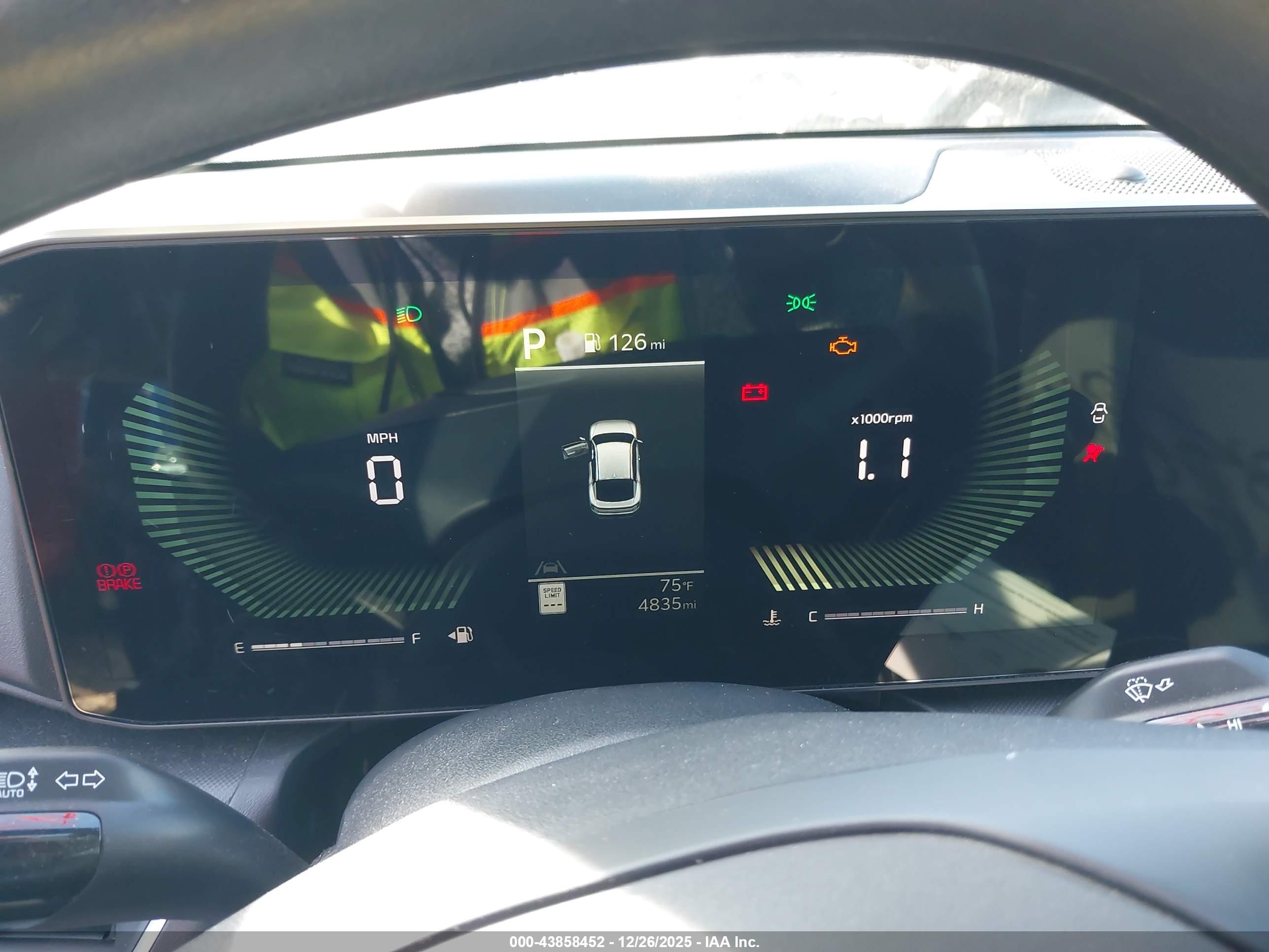 KIA K4 image 7
