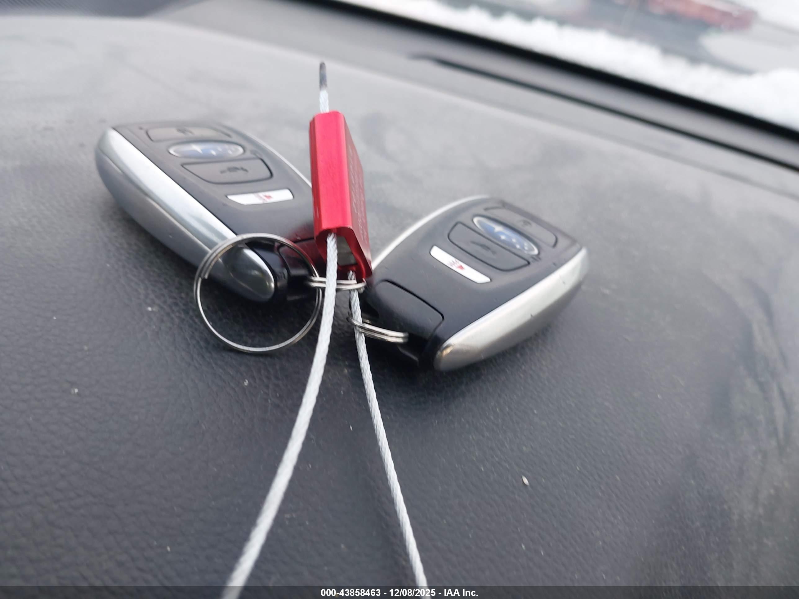 SUBARU LEGACY image 11